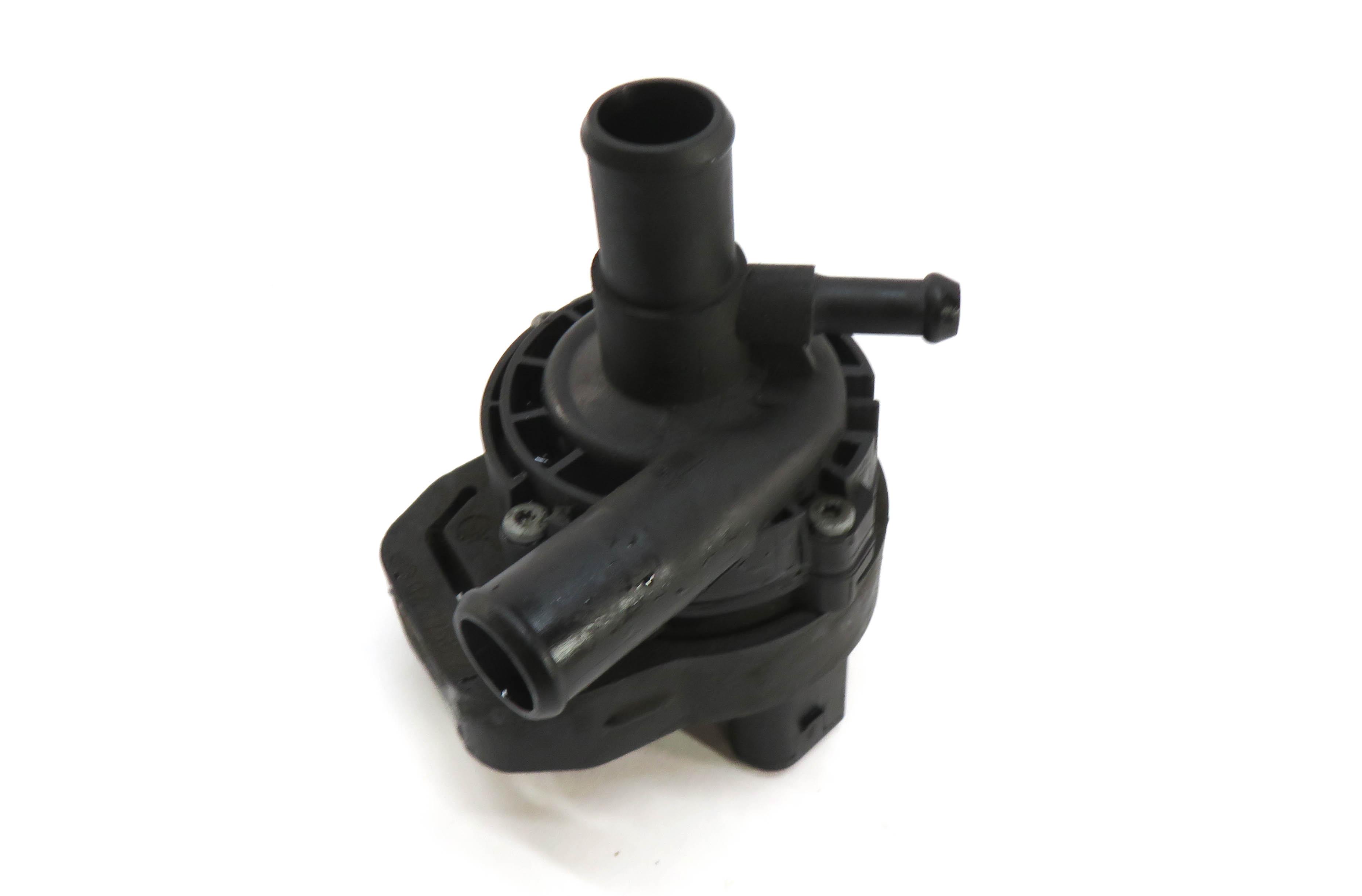2013 MERCEDES C250 (W204) 1.8L M271 TURBO ENGINE AUXILIARY WATER PUMP — exact item pictured