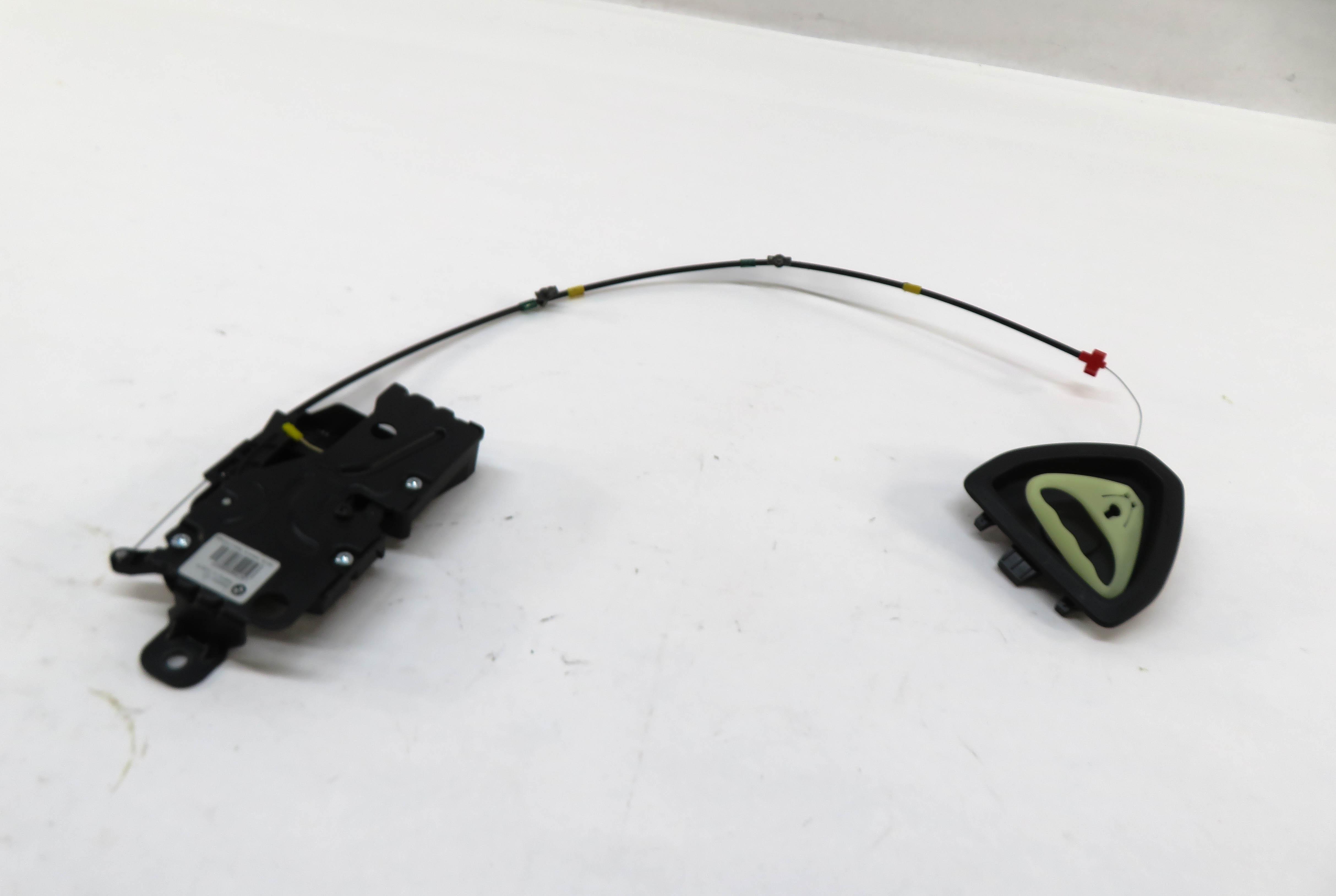 2019 BMW 330i (G20) REAR TRUNK LOCK LATCH ACTUATOR w/ RELEASE CABLE — exact item pictured