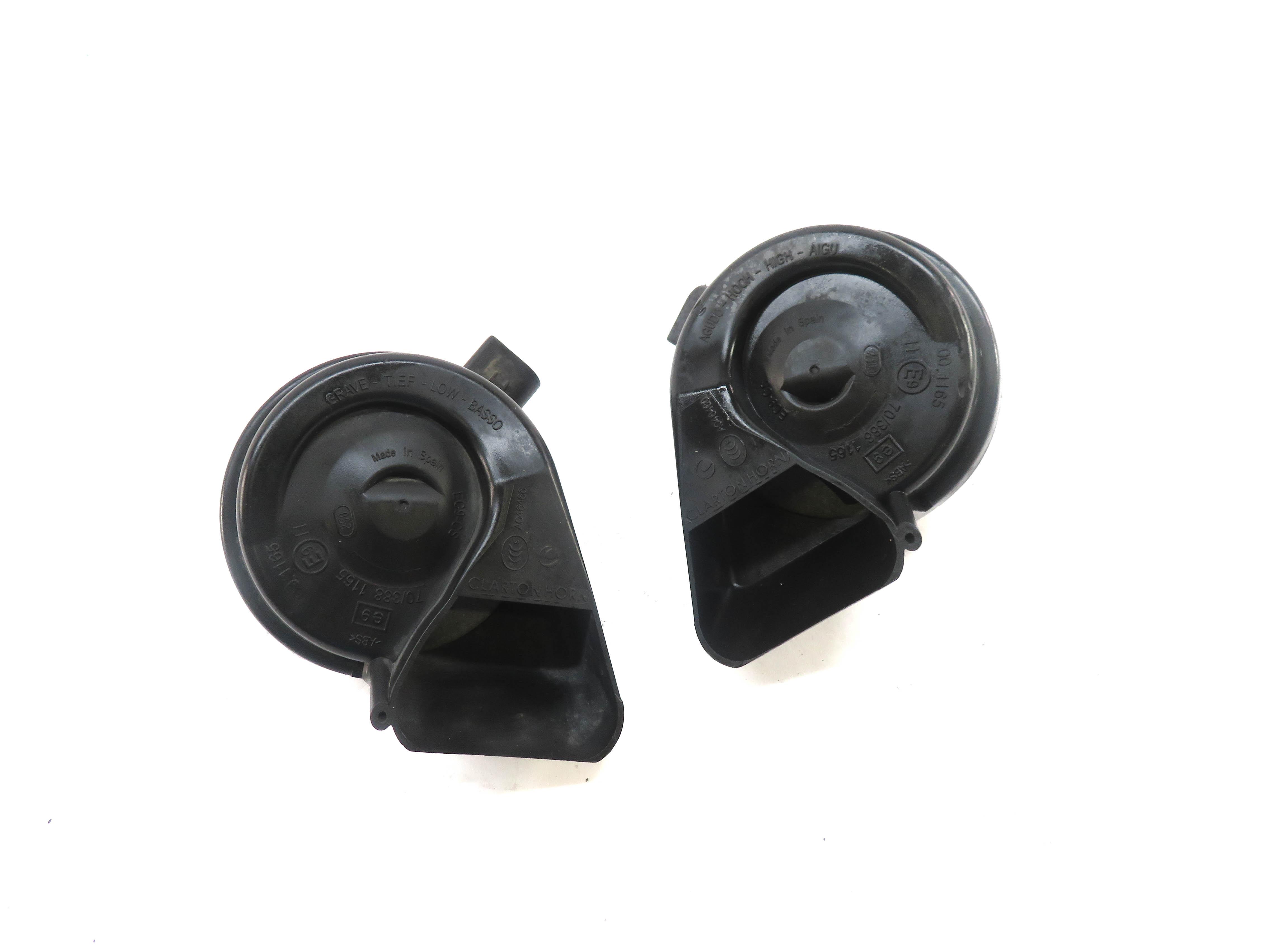 2011-2013 PORSCHE CAYENNE (958) HIGH & LOW TONE HORN SET-2 — exact item pictured