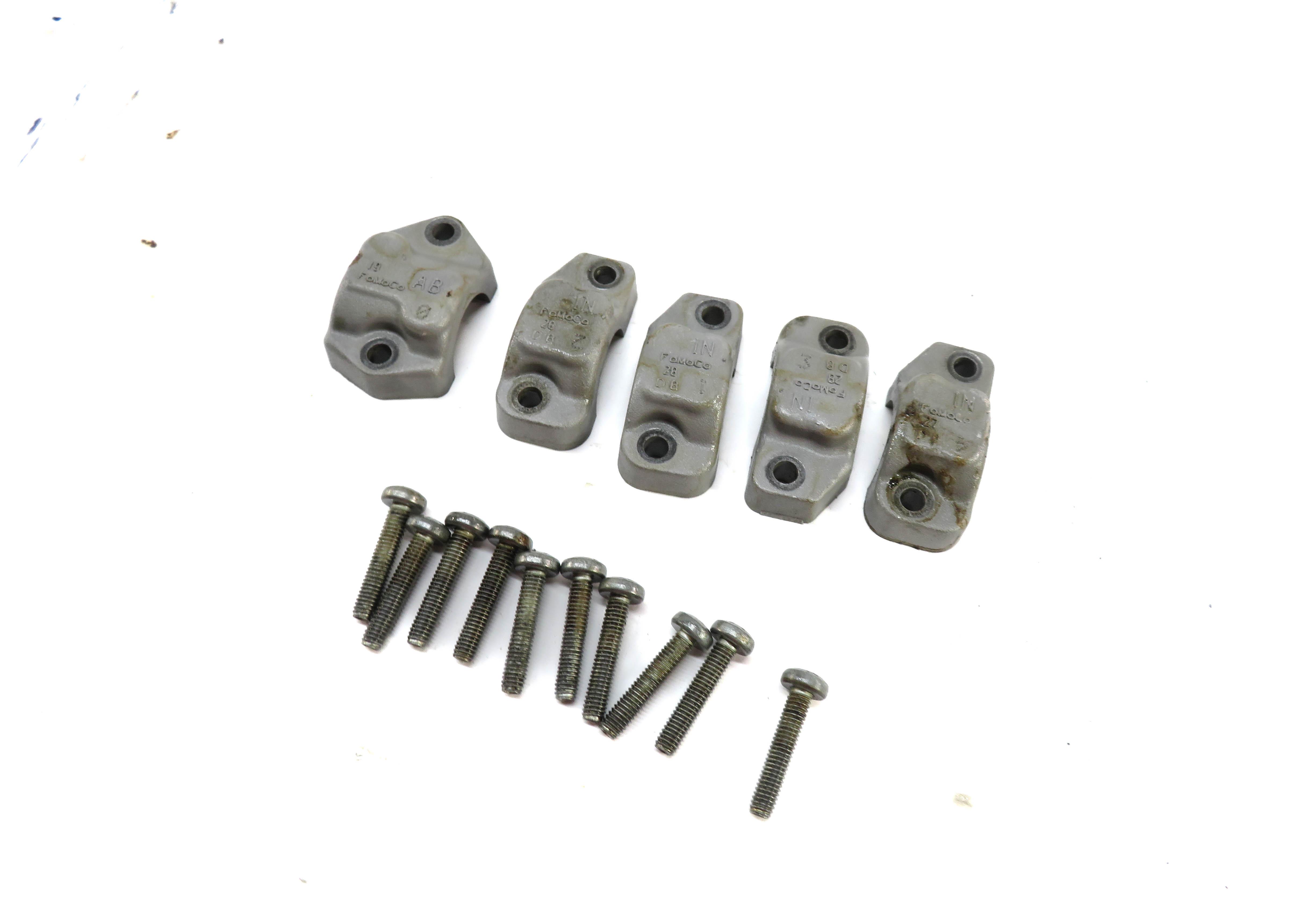10-19 JAGUAR XF XJ XK RANGE ROVER SPORT - 5.0L INTAKE CAMSHAFT BEARING CAP SET — exact item pictured