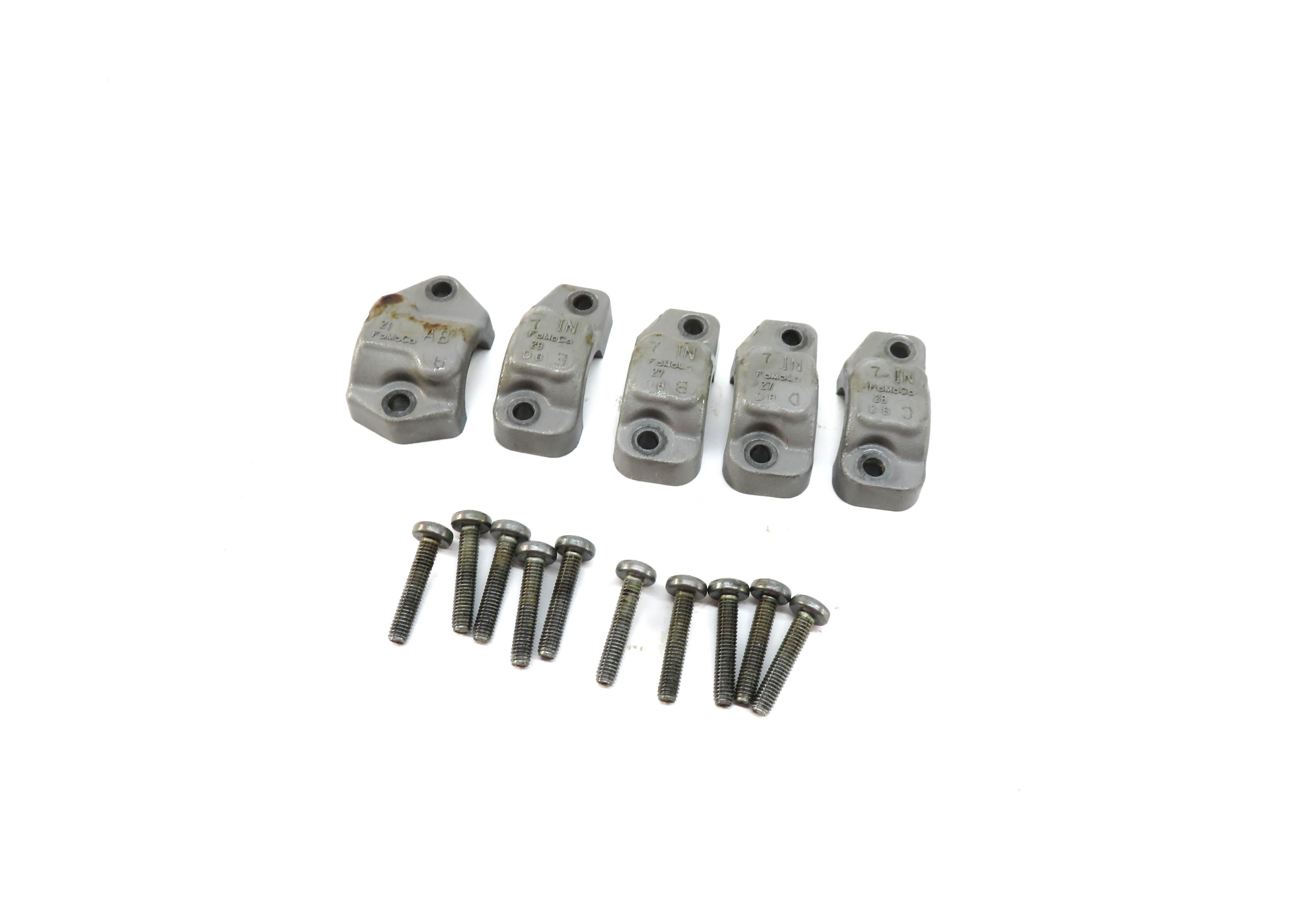 10-19 JAGUAR XF XJ XK RANGE ROVER SPORT - 5.0L INTAKE CAMSHAFT BEARING CAP SET — exact item pictured
