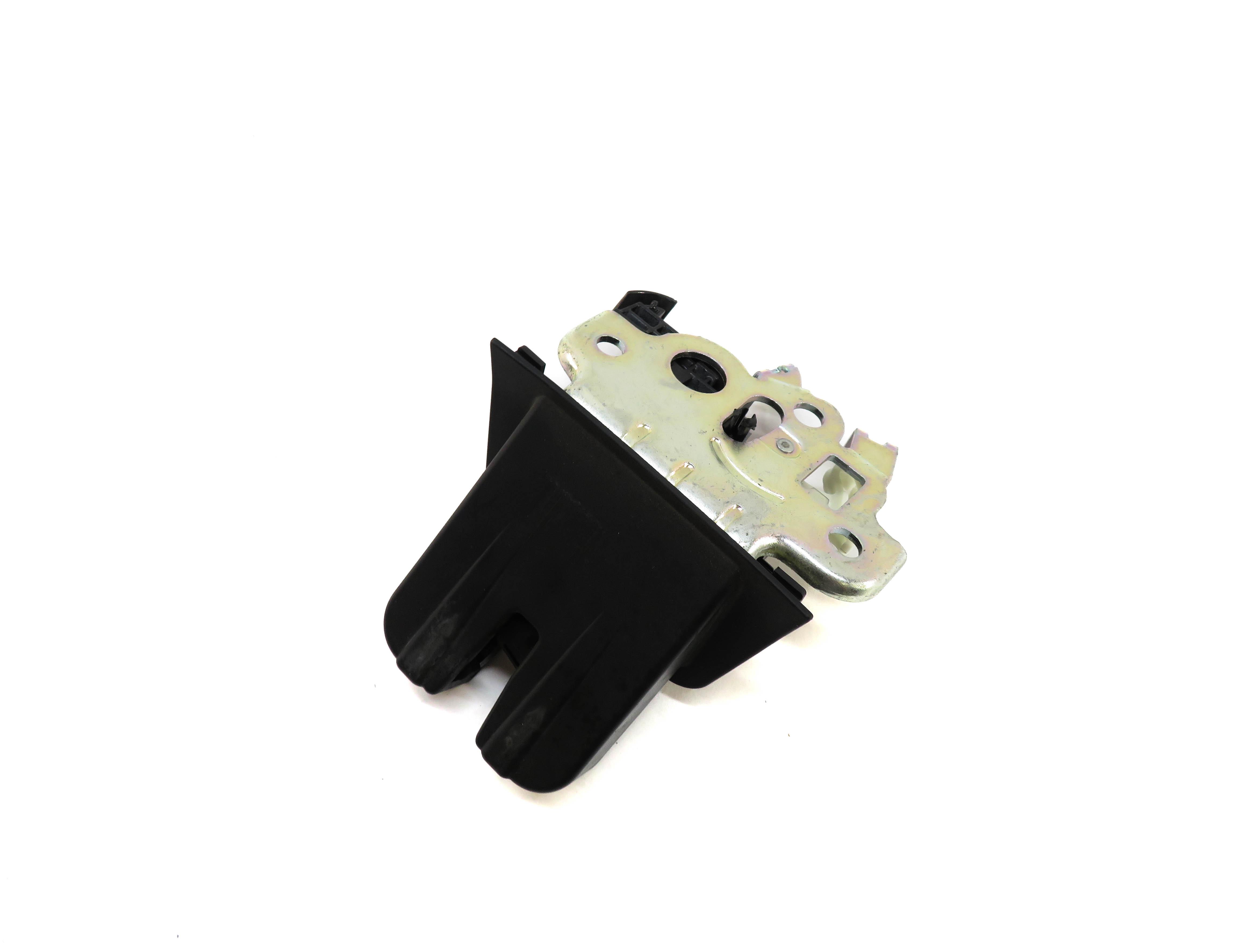 2014 AUDI Q5 (B8 8R) REAR TRUNK LOCK LATCH ACTUATOR HATCH GATE LATCH — exact item pictured