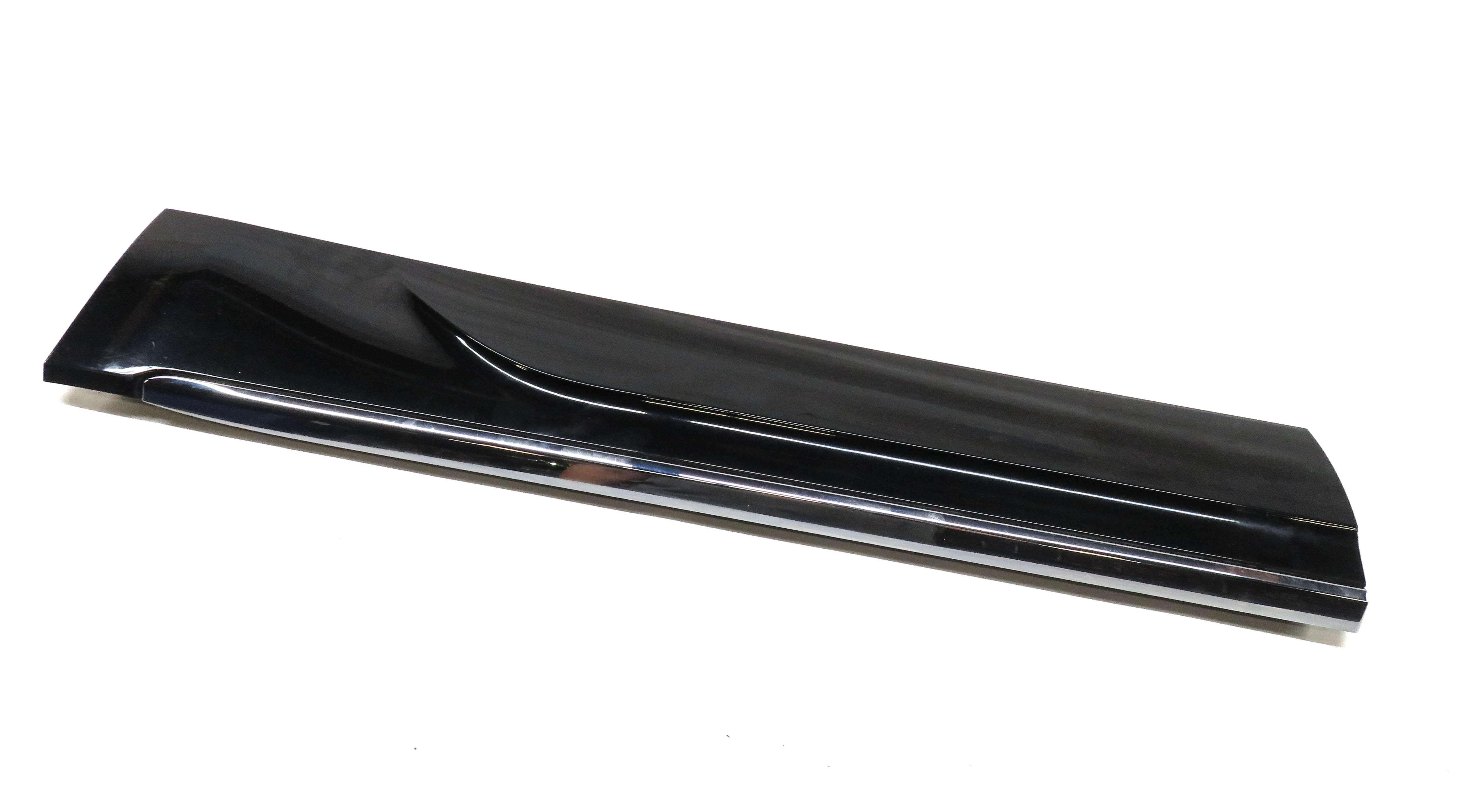2014 AUDI Q5 (B8 8R) LEFT REAR DOOR LOWER MOULDING RUNNER TRIM (PHANTOM BLACK) — exact item pictured