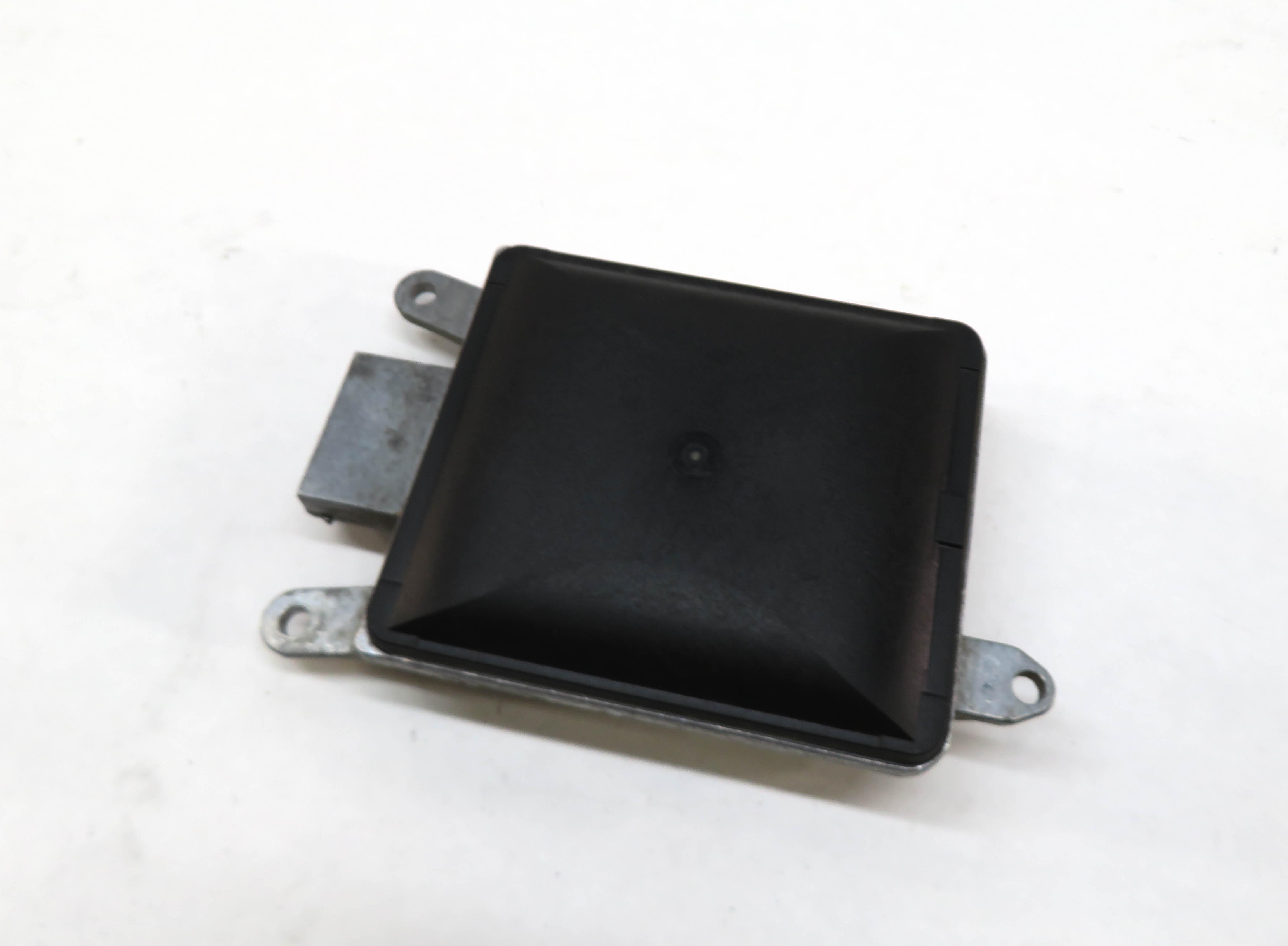 2013-2020 AUDI Q7 (4L 4M) RIGHT REAR LANE DEPARTURE BLIND SPOT MODULE (MASTER) — exact item pictured