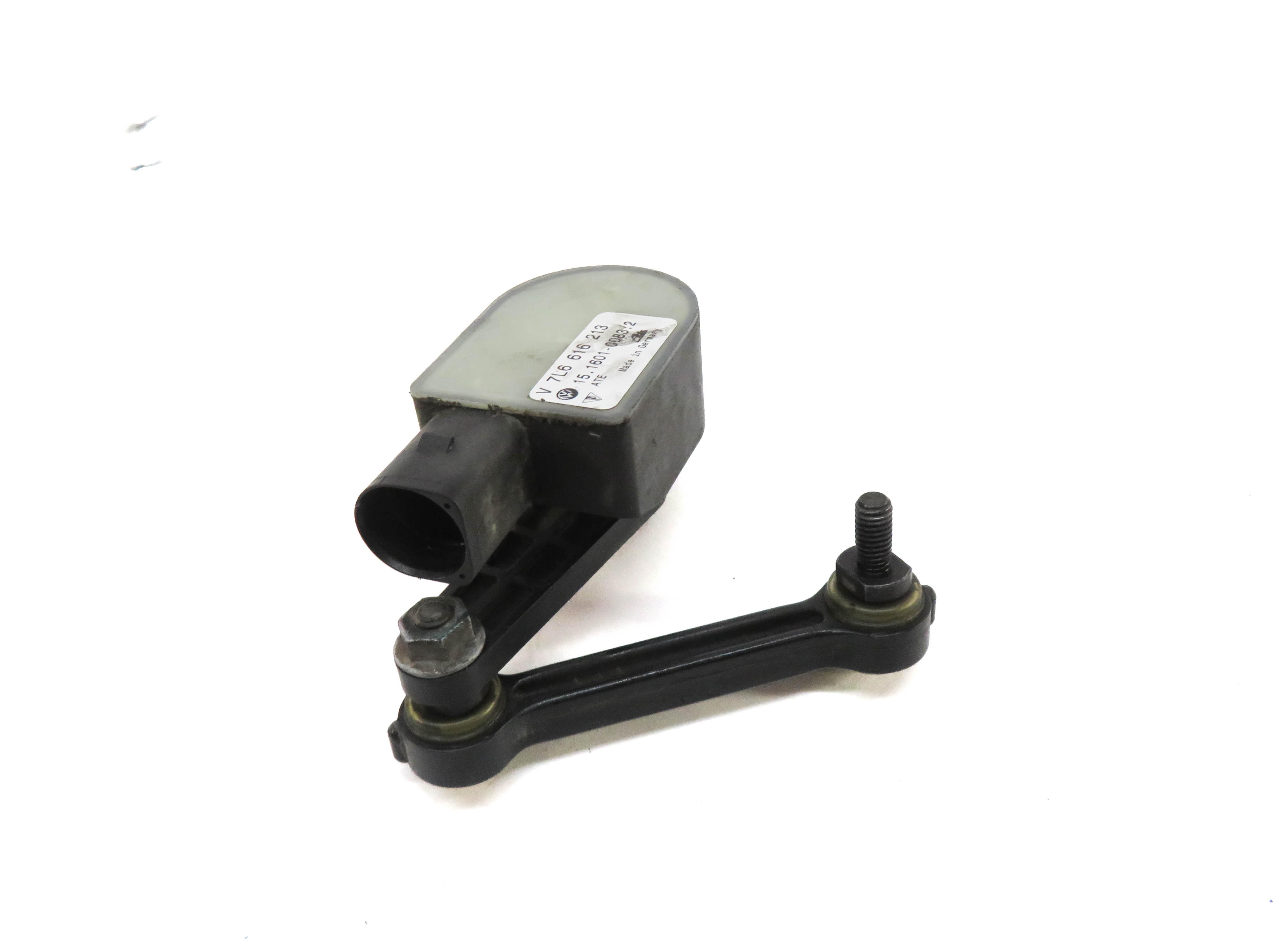2015 AUDI Q7 (4L) LEFT DRIVER REAR SUSPENSION HEIGHT LEVEL SENSOR — exact item pictured