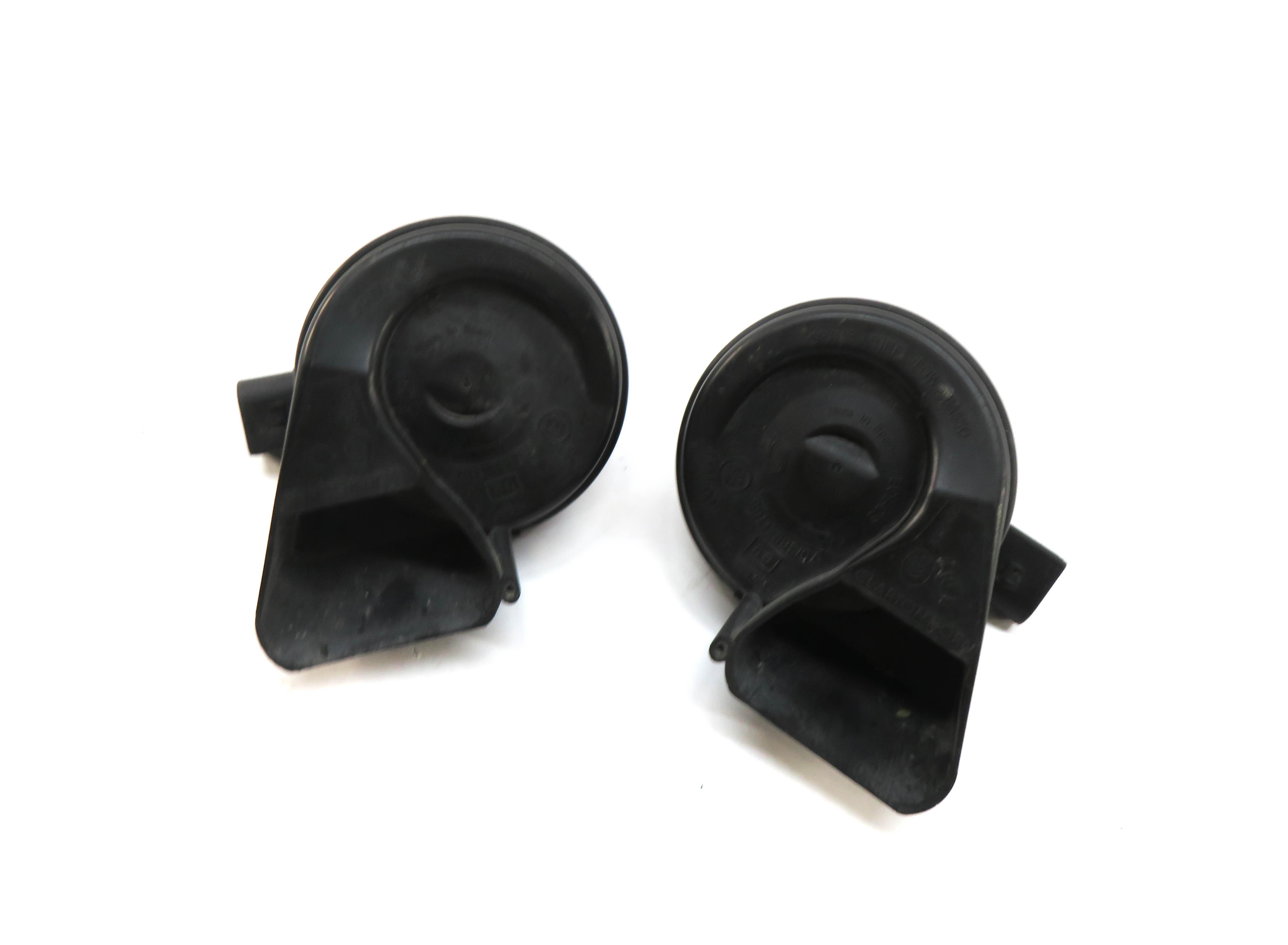 2007-2015 AUDI Q7 R8 (4L 4S) HIGH & LOW TONE HORN SET-2 — exact item pictured
