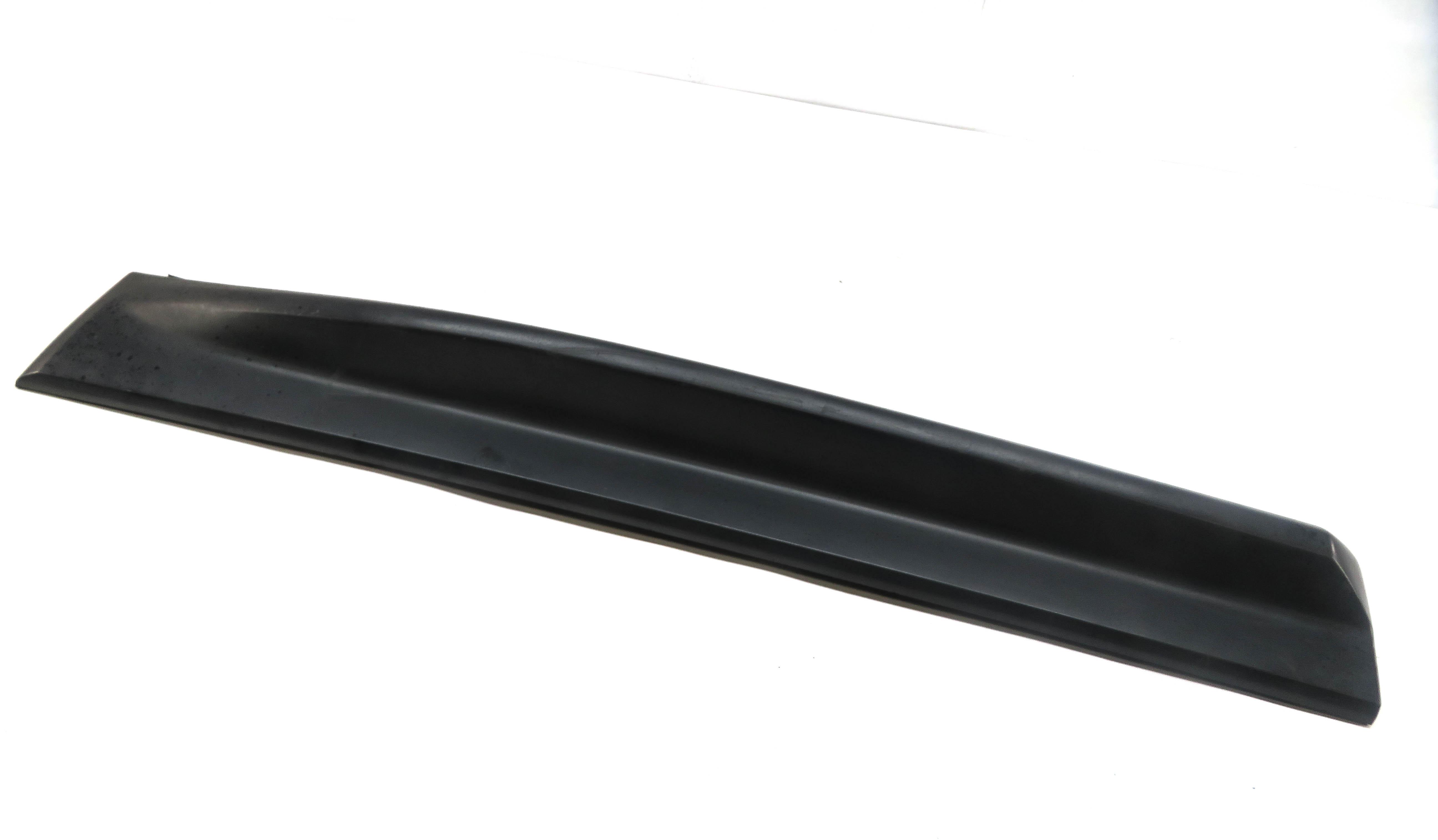 2012 RANGE ROVER SPORT (L320) RIGHT FRONT PASSENGER DOOR RUNNER TRIM MOULDING — exact item pictured