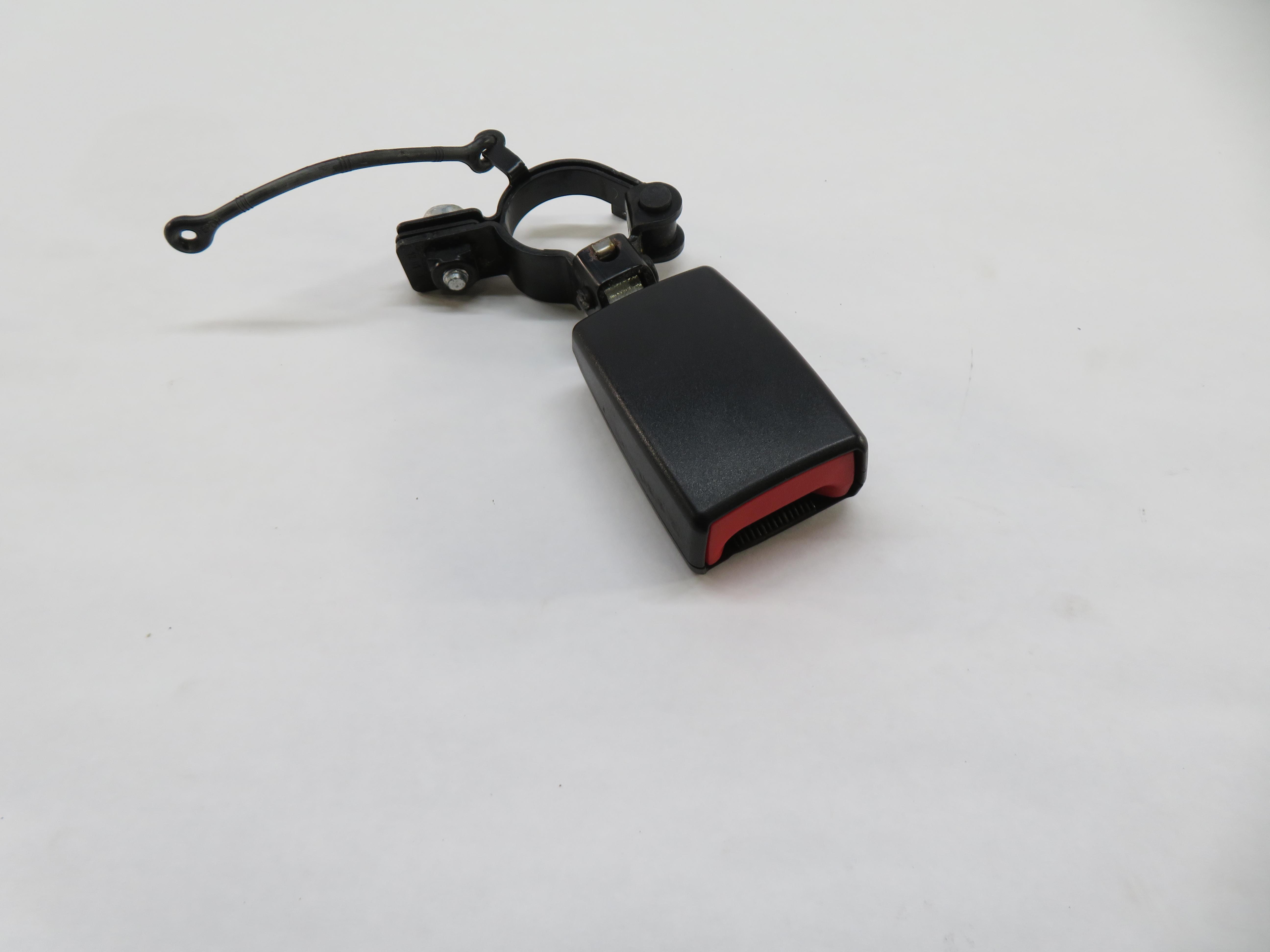 2012 RANGE ROVER SPORT (L320) REAR 2nd ROW SEAT LEFT SEATBELT BUCKLE RECEIVER — exact item pictured