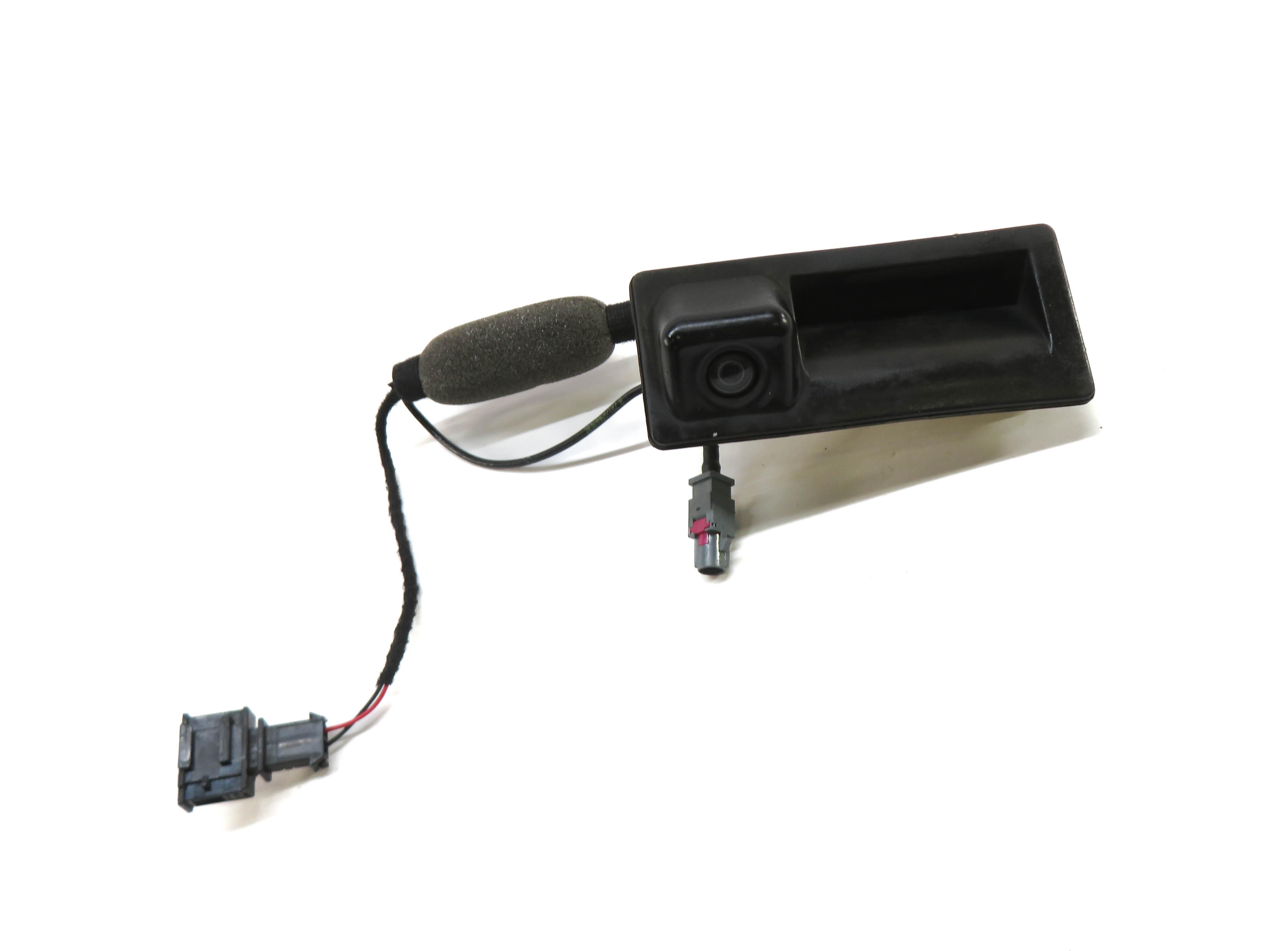08-17 AUDI A3 S3 A4 S4 A5 S5 A7 Q5 (B8 8K 8T 8R 8V) REAR TRUNK HANDLE w/ CAMERA — exact item pictured