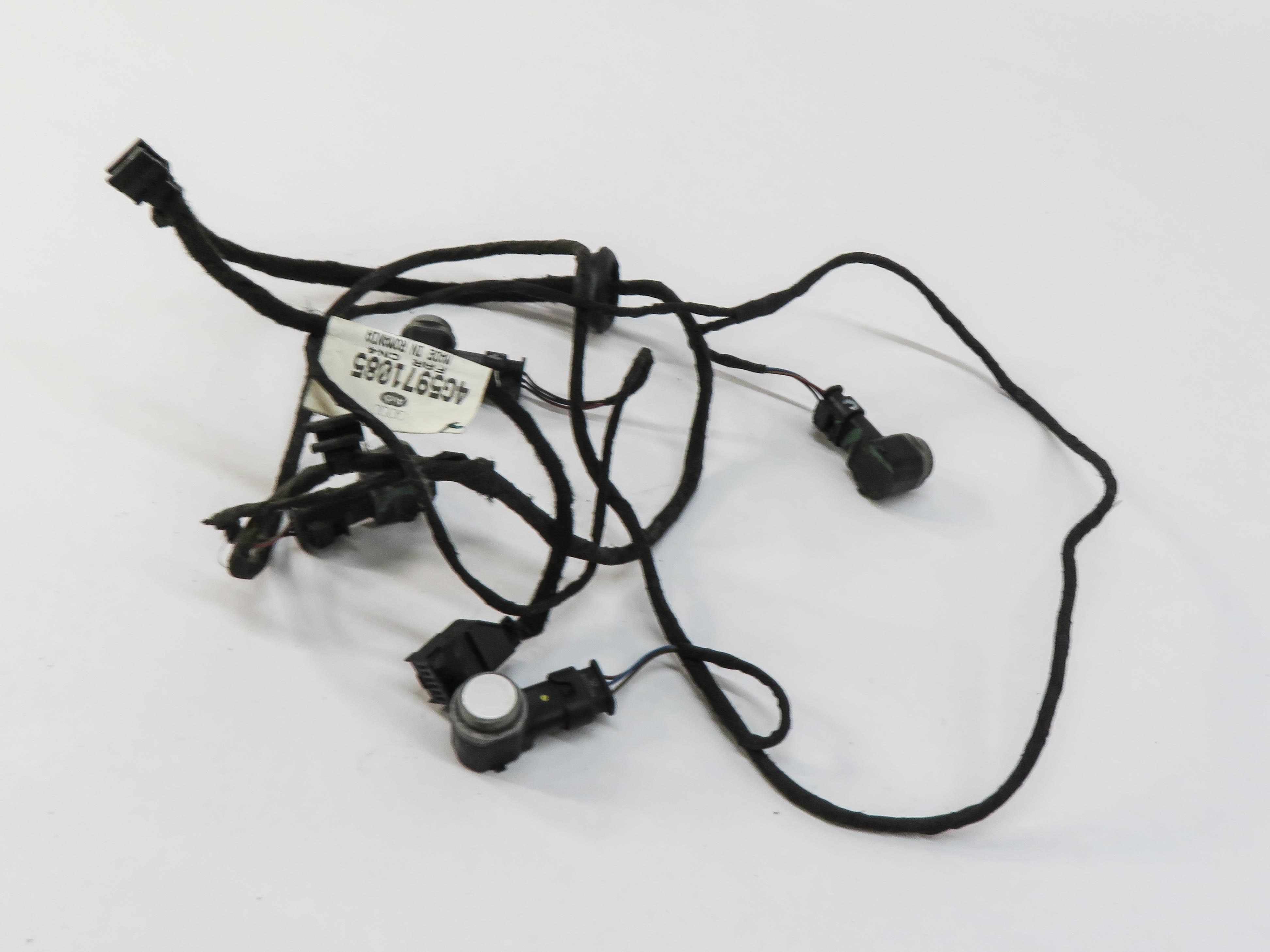 2013 AUDI A6 (C7) REAR PDC PARK DISTANCE SENSOR SET w/ HARNESS (IBIS WHITE T9) — exact item pictured