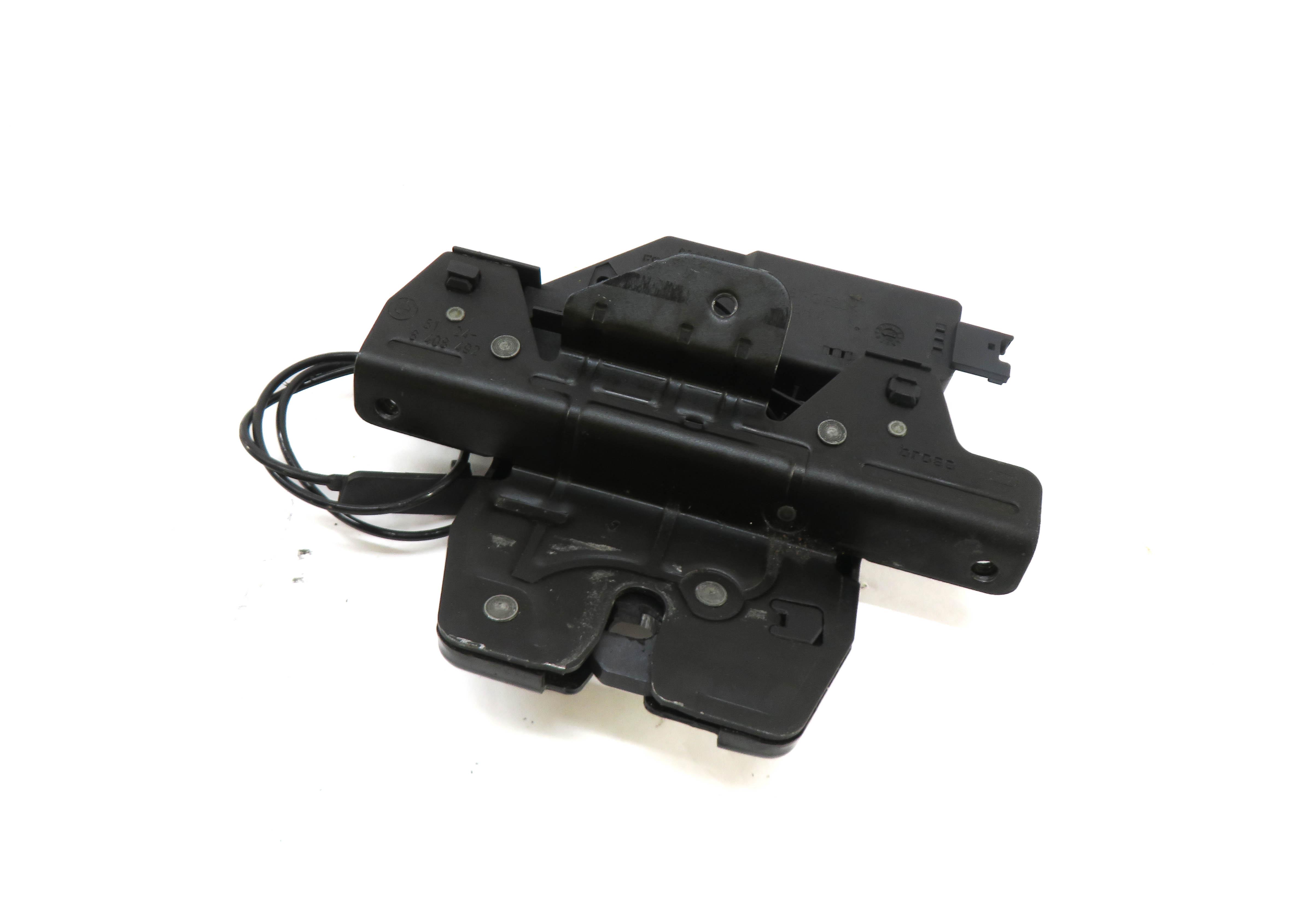 2006 RANGE ROVER (L322) REAR TRUNK LOCK LATCH ACTUATOR — exact item pictured
