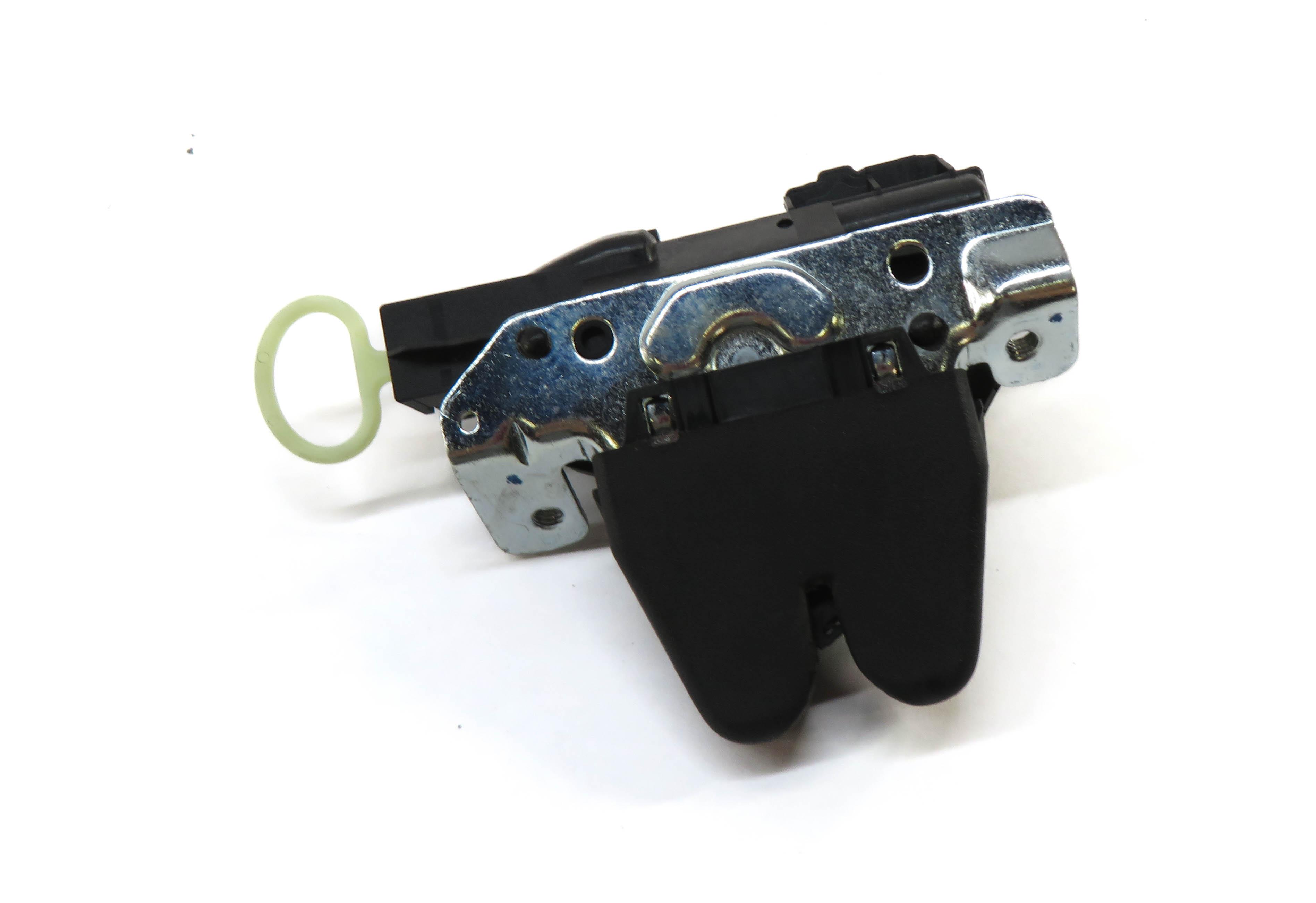2015 MERCEDES CLA250 (W117) REAR TRUNK LOCK LATCH ACTUATOR — exact item pictured