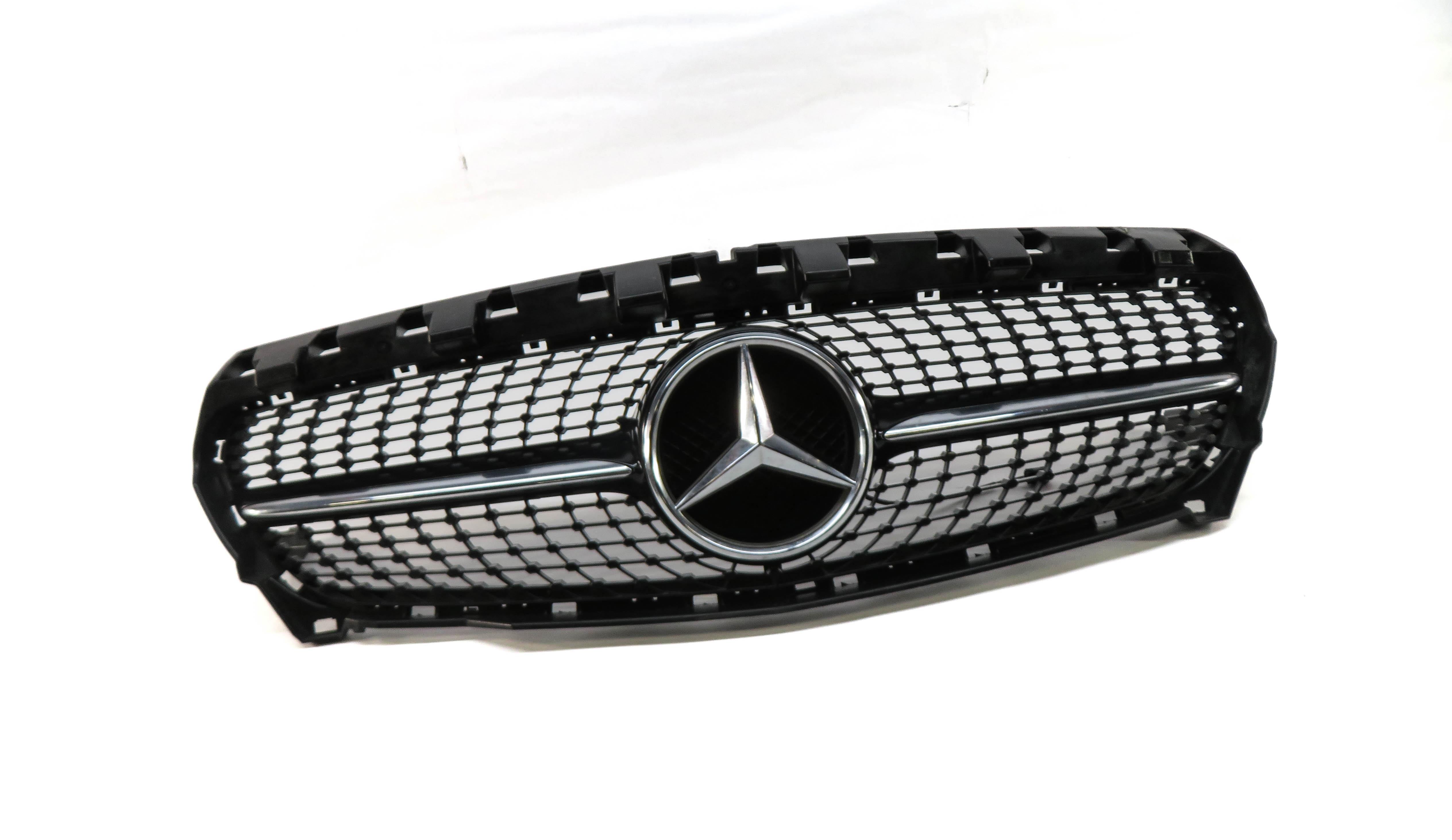 14-16 MERCEDES CLA250 (C117 W117) FRONT CENTER HOOD GRILLE AIR VENT GRILLE TRIM — exact item pictured