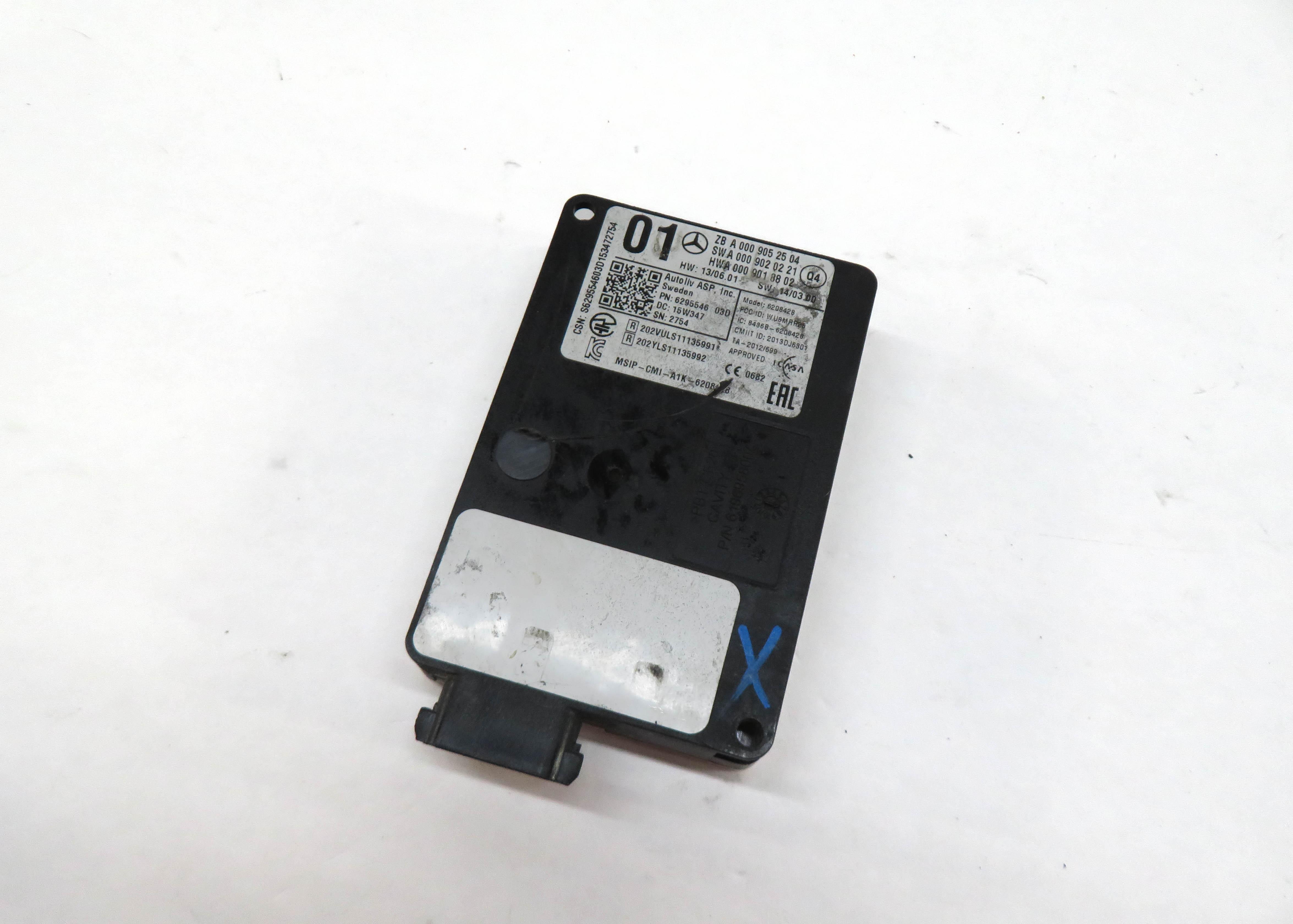 2014-2016 MERCEDES CLA250 CLA45 (C117 W117) REAR BLIND SPOT RADAR SENSOR MODULE — exact item pictured