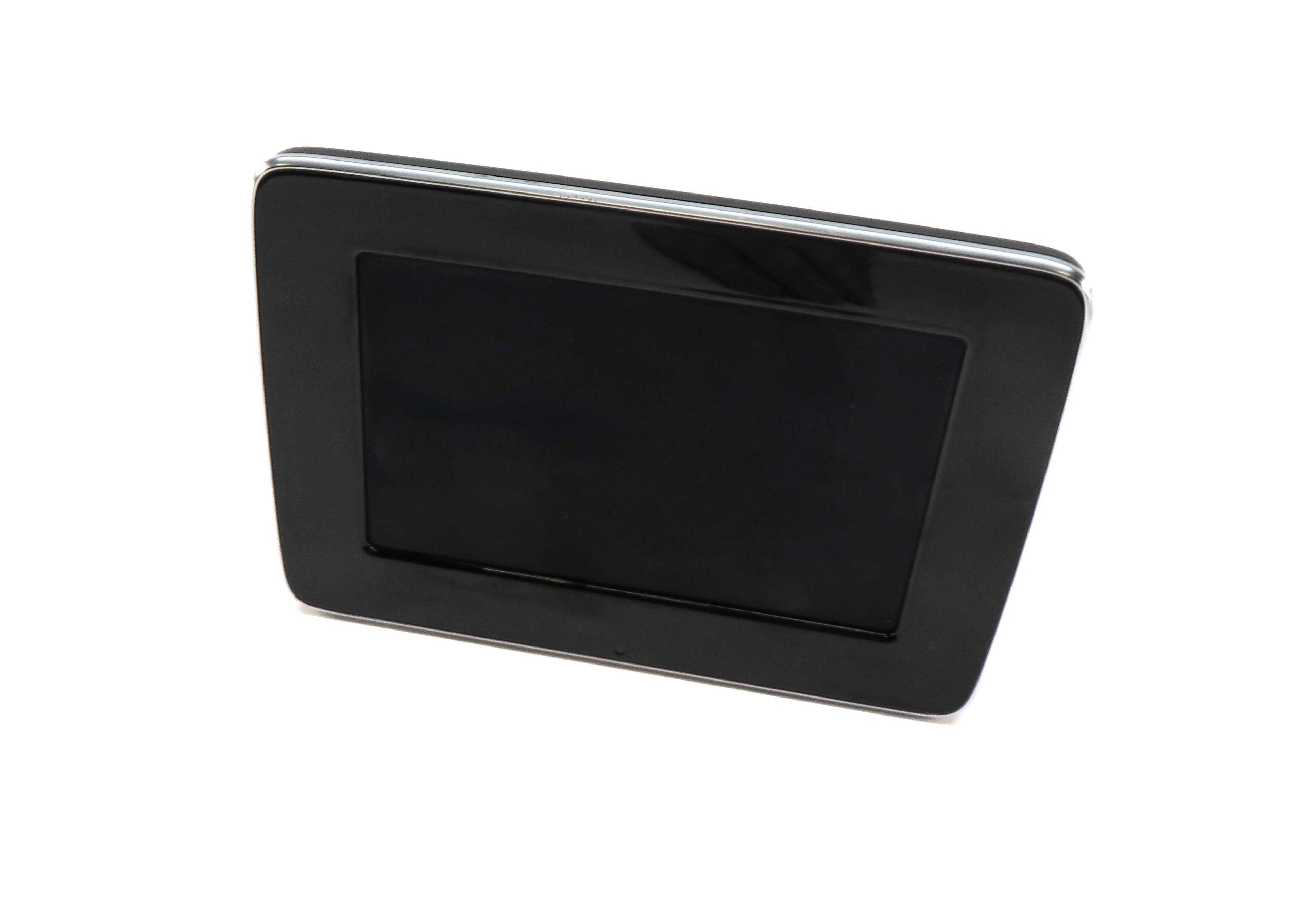 2015-2019 MERCEDES B CLA GLA GLE GLS (C117 W242 X156 X166) GPS NAVIGATION SCREEN — exact item pictured