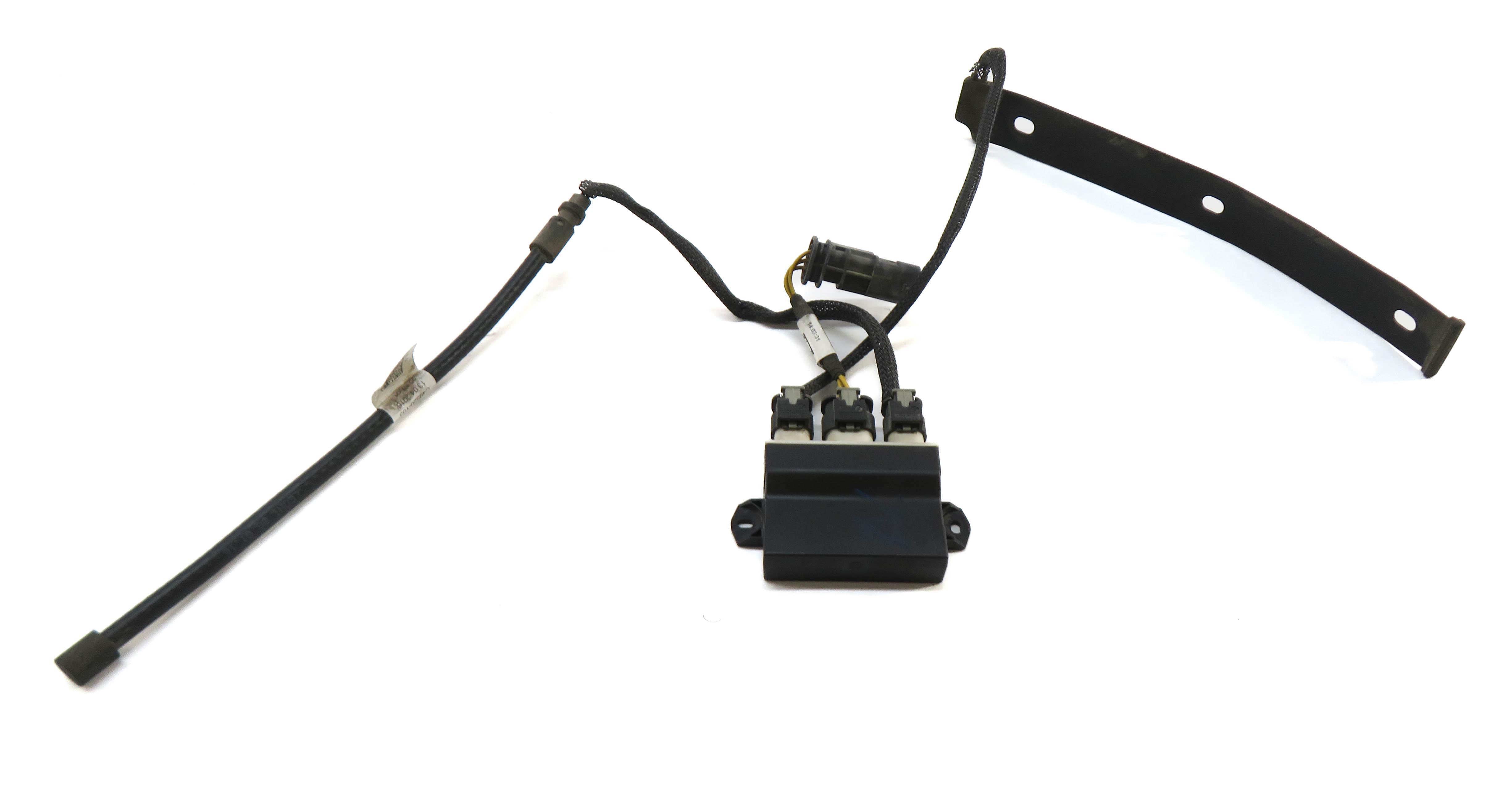 2016 RANGE ROVER SPORT (L494) REAR TRUNK LIFTGATE SMART OPENER CONTROL MODULE — exact item pictured