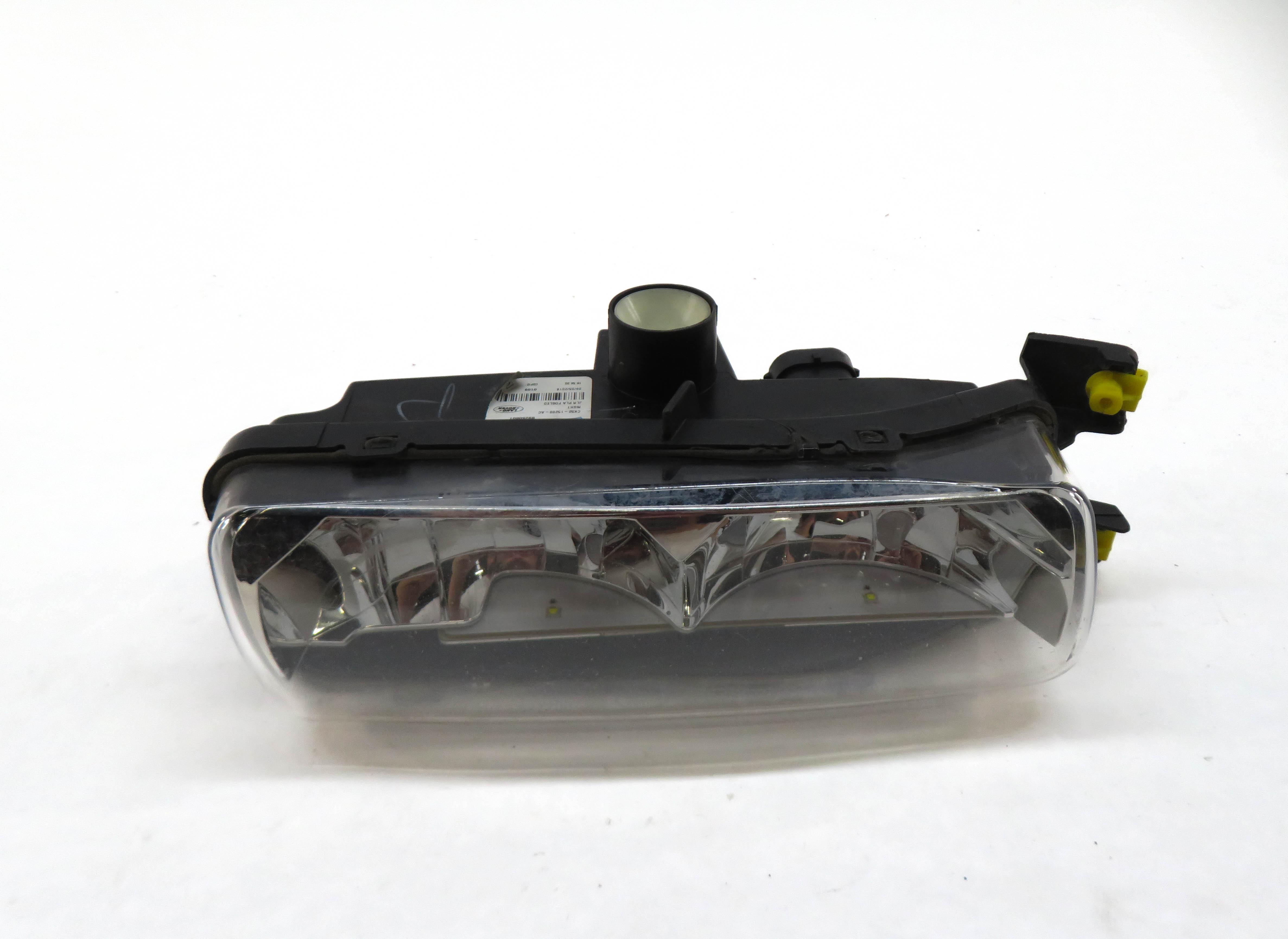 2013-2017 RANGE ROVER SPORT (L494) RIGHT FRONT PASSENGER LED FOGLIGHT LIGHT LAMP — exact item pictured