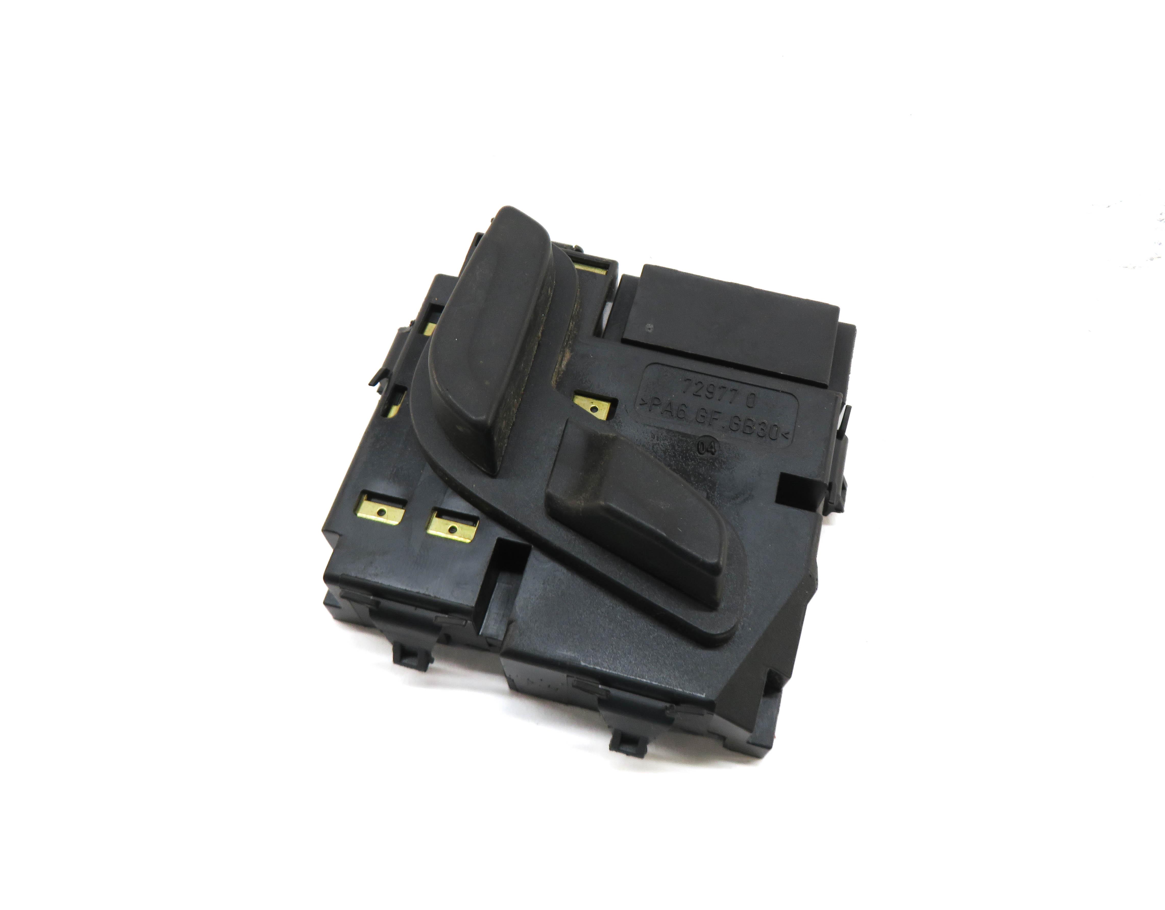 2013 MERCEDES C250 (W204) LEFT FRONT DRIVER SEAT SWITCH ADJUSTMENT ADJUST SWITCH — exact item pictured