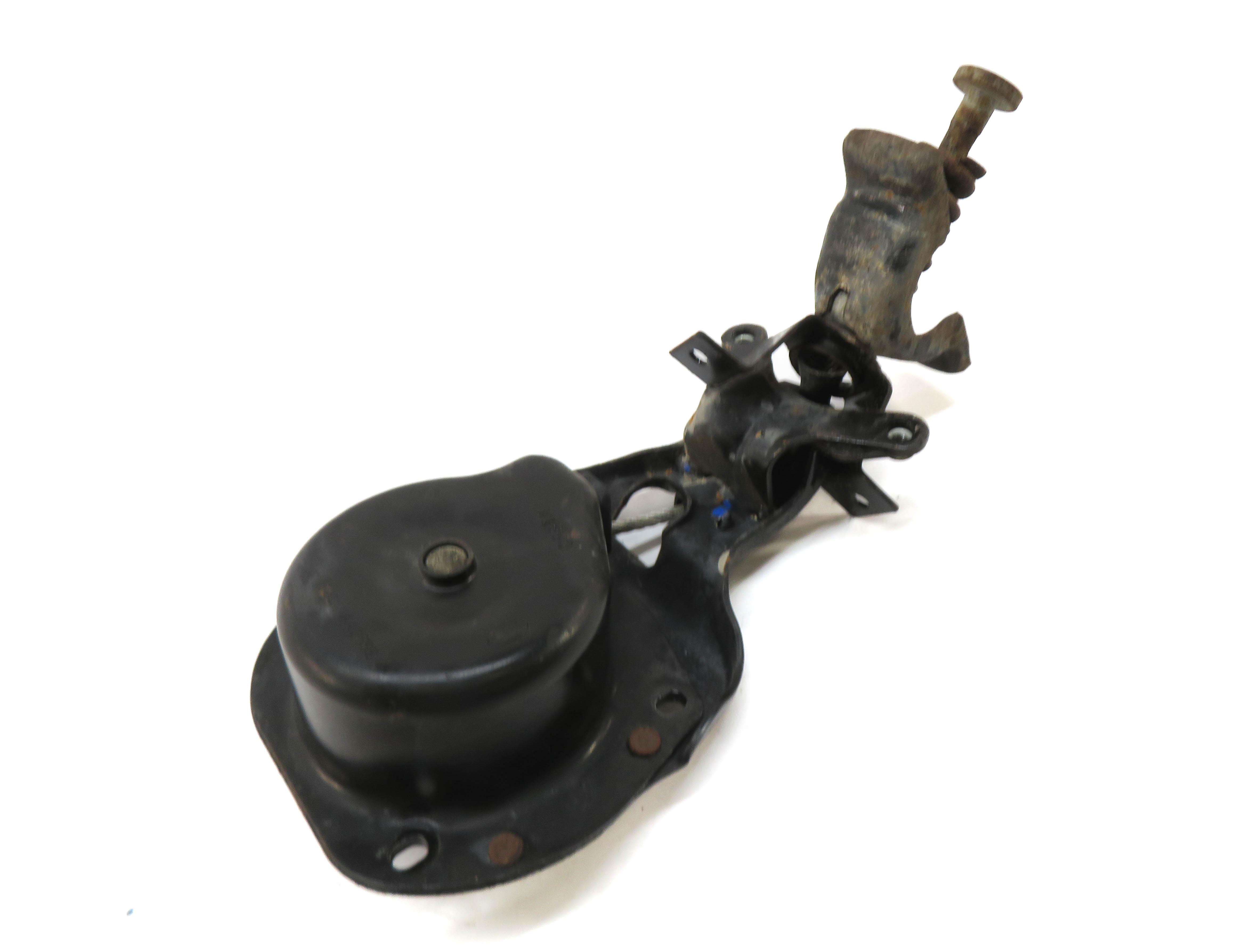 2010 LAND ROVER LR4 EMERGENCY SPARE TIRE CARRIER WINCH HOLDER — exact item pictured