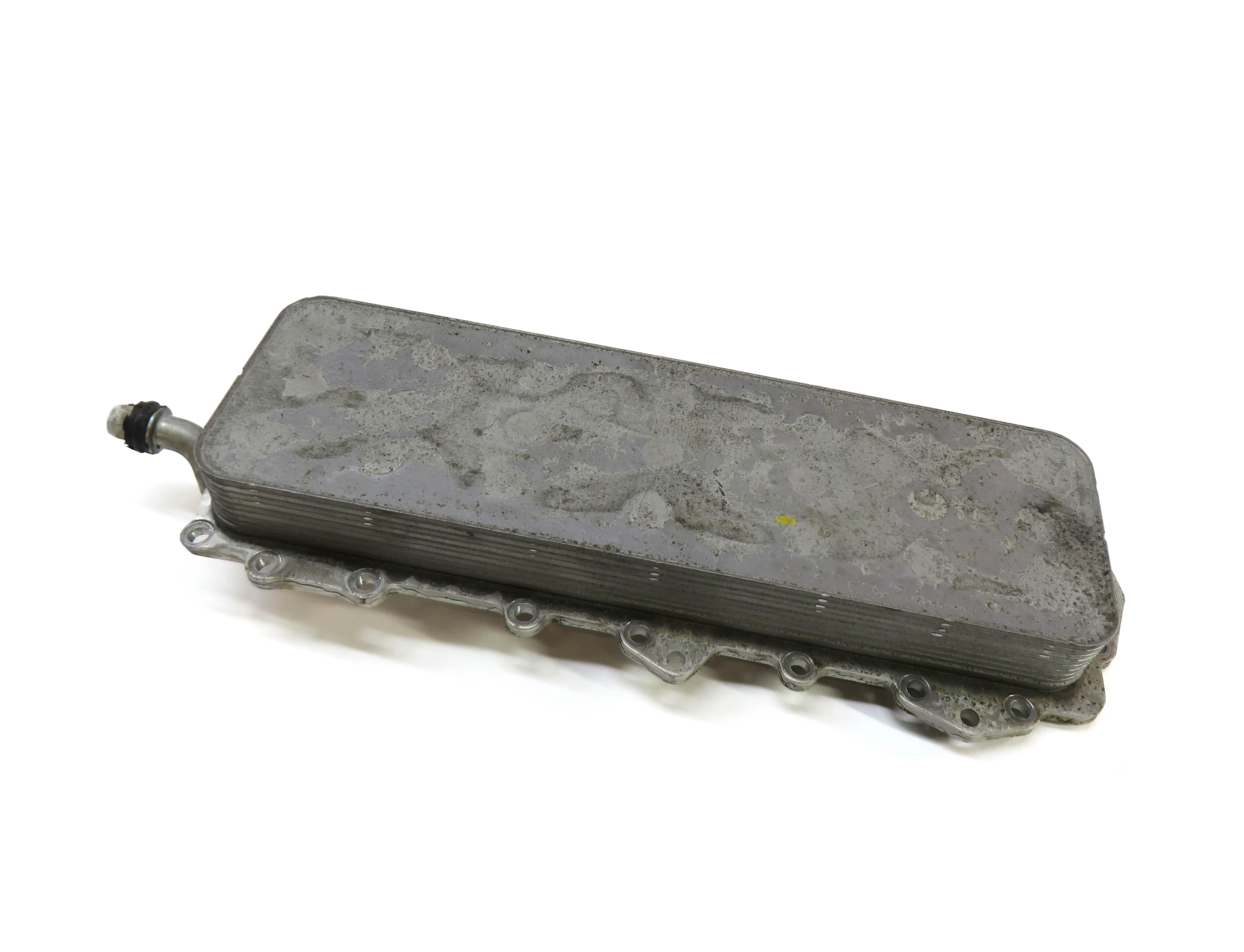10-18 DISCOVERY LR4 / RANGE ROVER SPORT (L320 L322 L405 L494) ENGINE OIL COOLER — exact item pictured