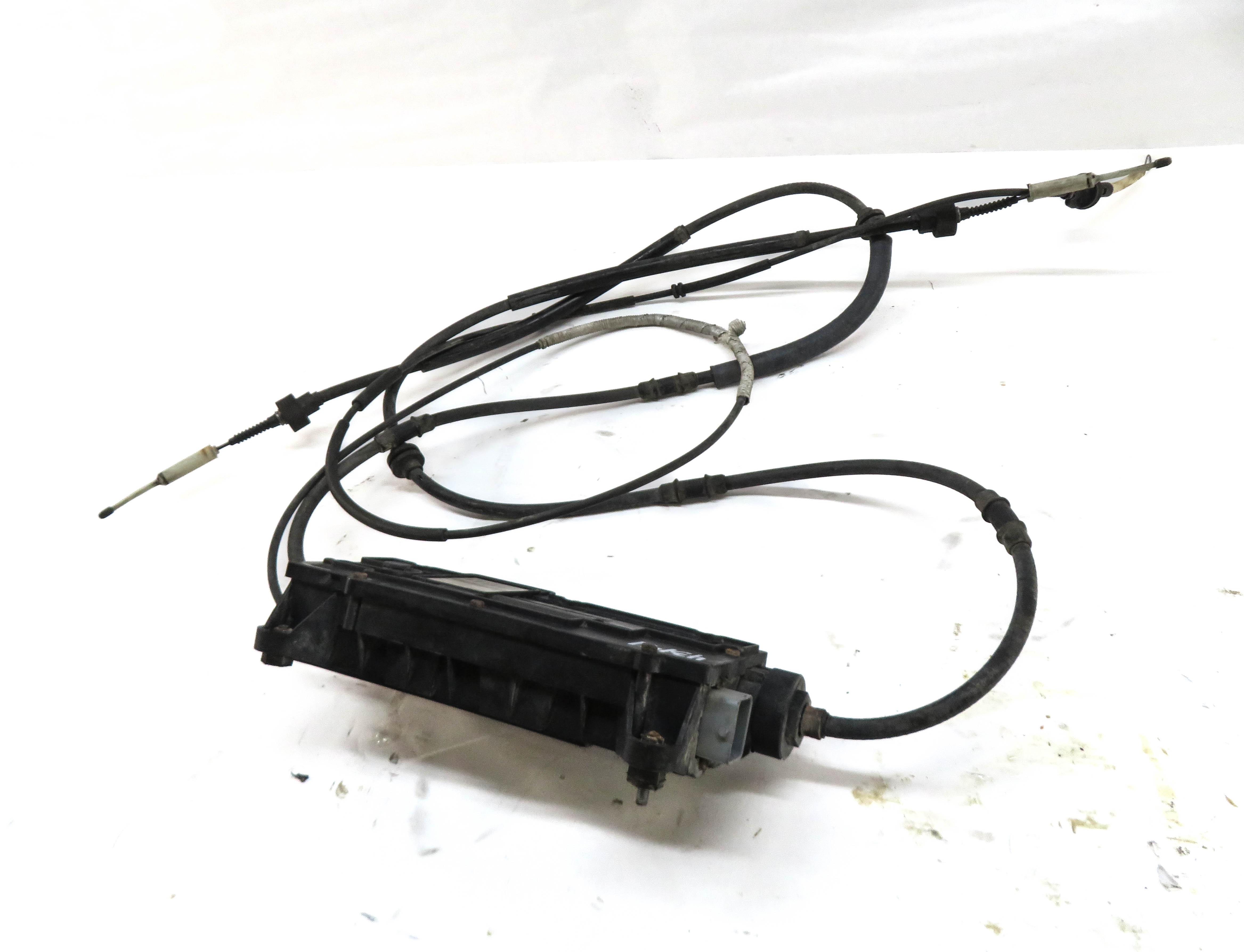 2010 LAND ROVER LR4 EMERGENCY ELECTRONIC PARKING BRAKE ACTUATOR MOTOR w/ CABLES — exact item pictured