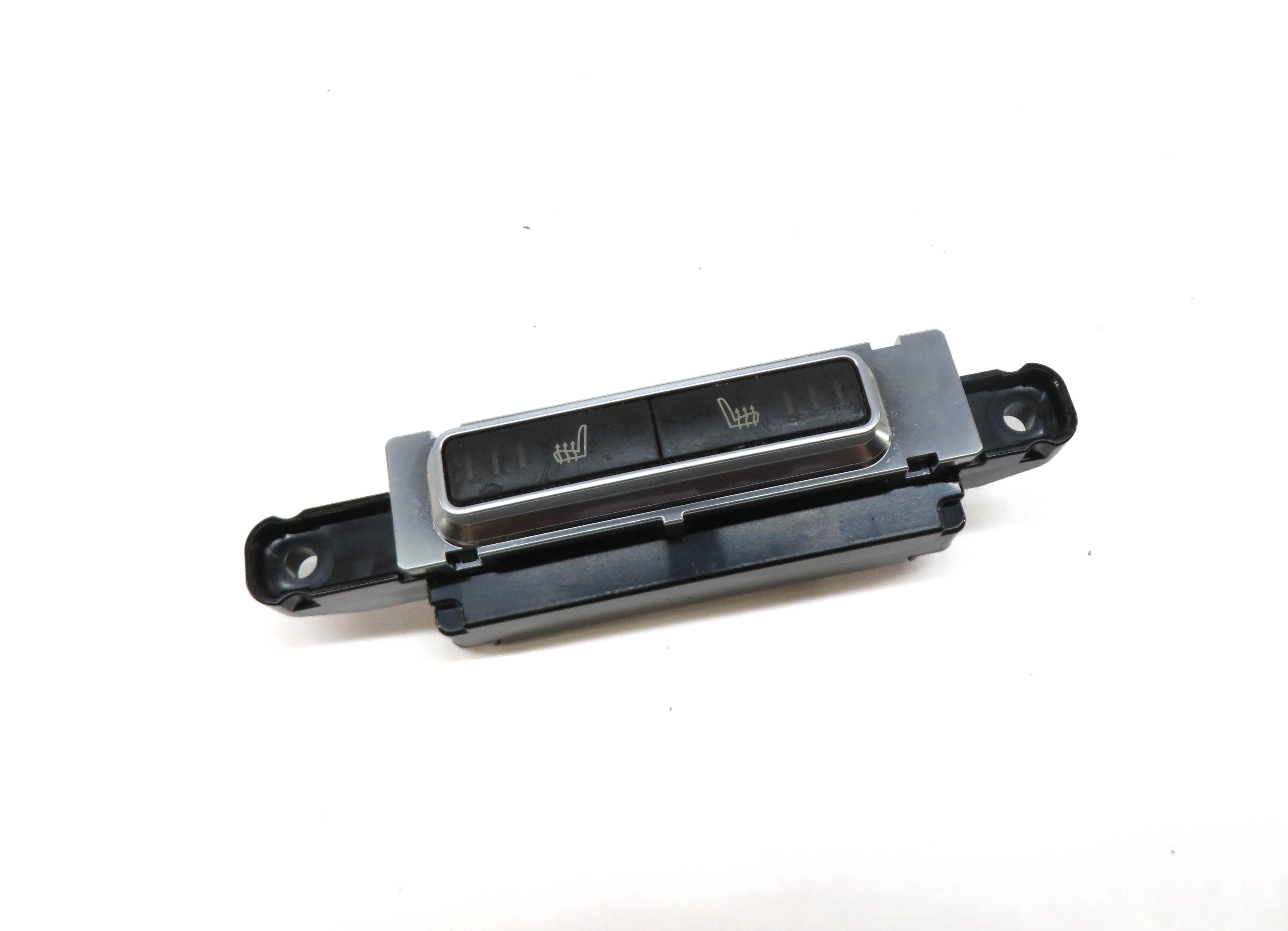 2015 RANGE ROVER EVOQUE (L538) REAR HEATED SEAT HEATER SWITCH BUTTON PANEL — exact item pictured