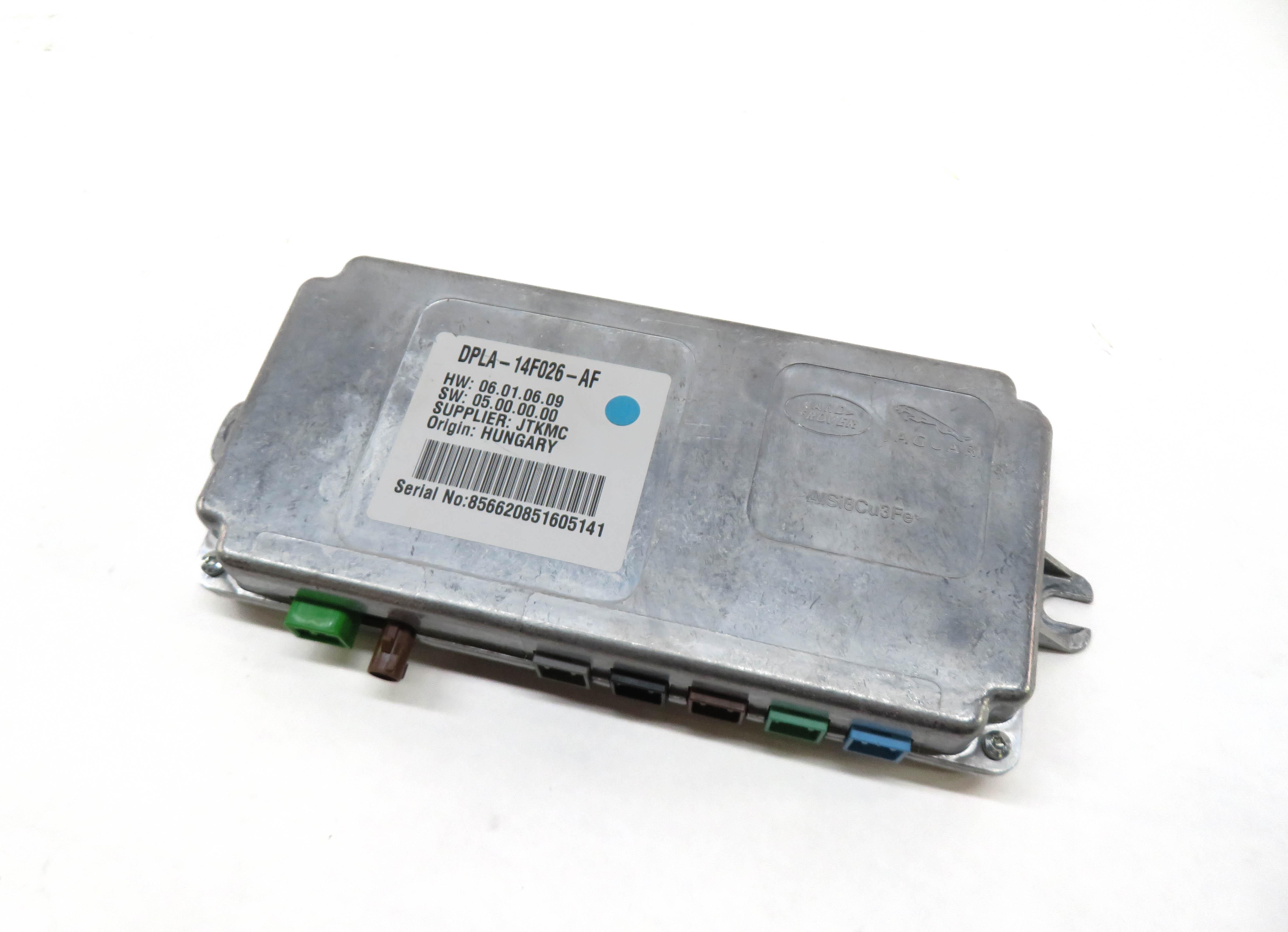 2014-2016 RANGE ROVER EVOQUE (L405 L538) SURROUND VIEW CAMERA CONTROL MODULE — exact item pictured