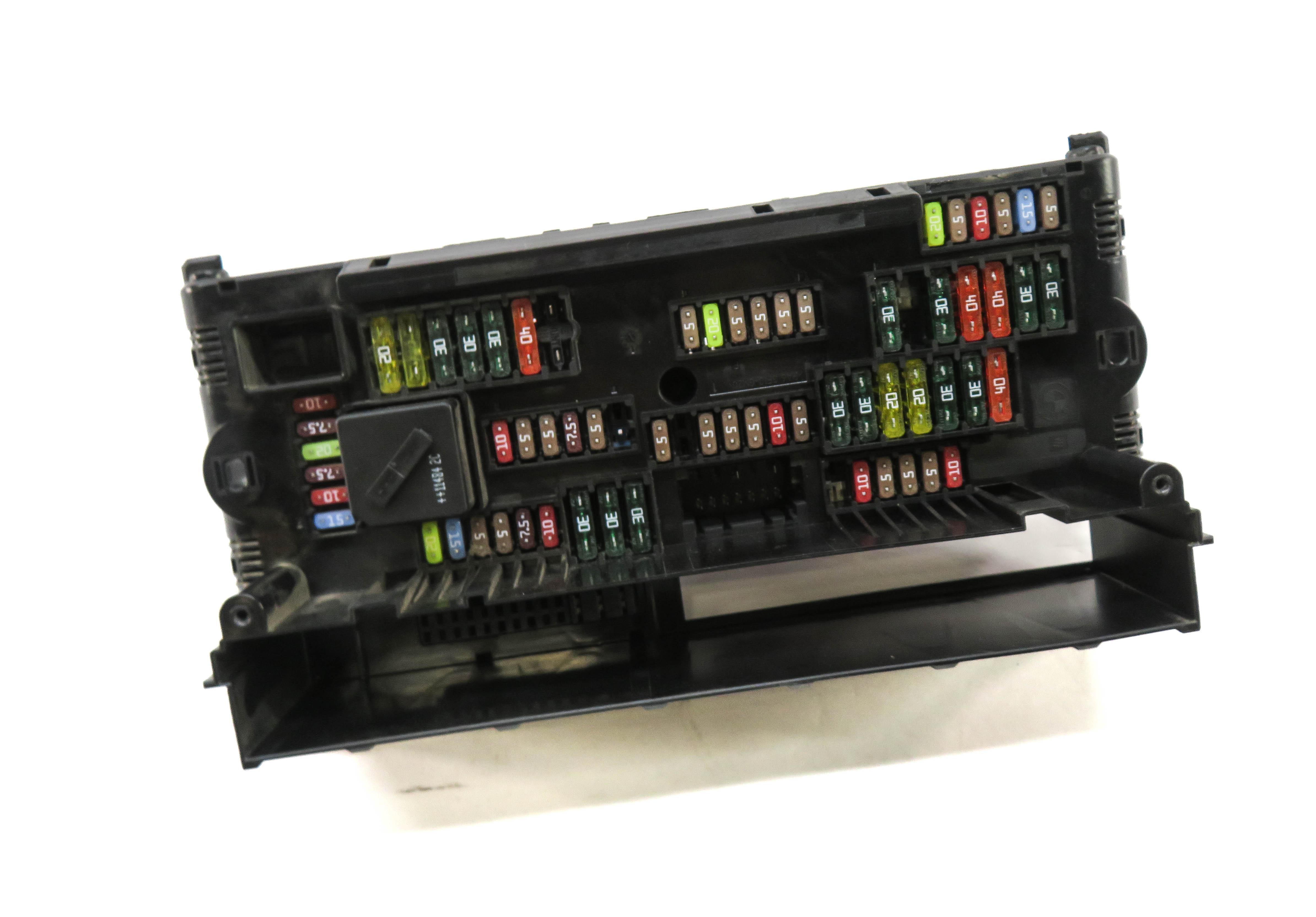 2012 BMW 528i (F10) FRONT POWER DISTRIBUTION FUSE BOX — exact item pictured