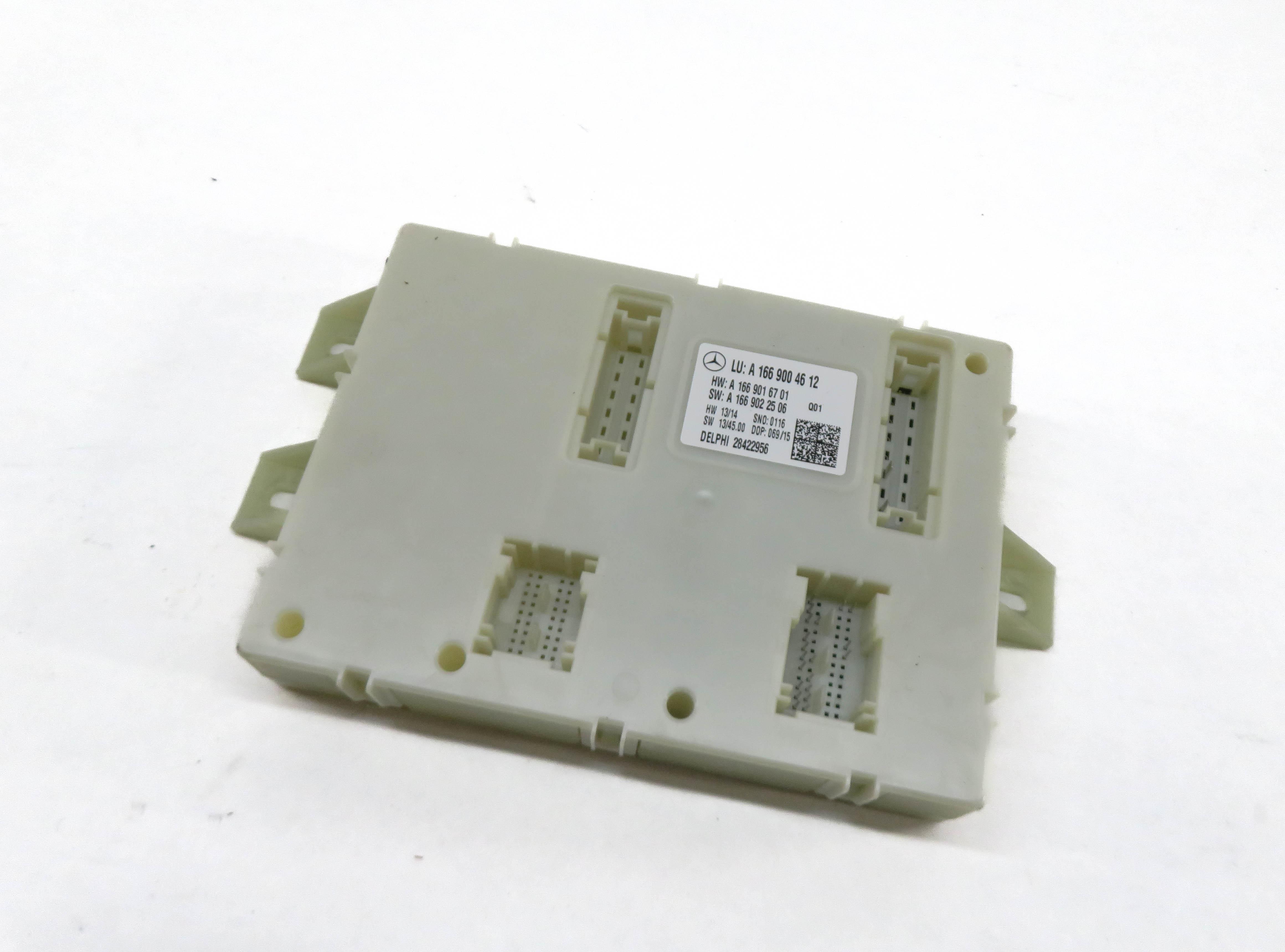 2015 MERCEDES ML350 (W166) REAR SIGNAL ACQUISITION CONTROL MODULE SAM — exact item pictured