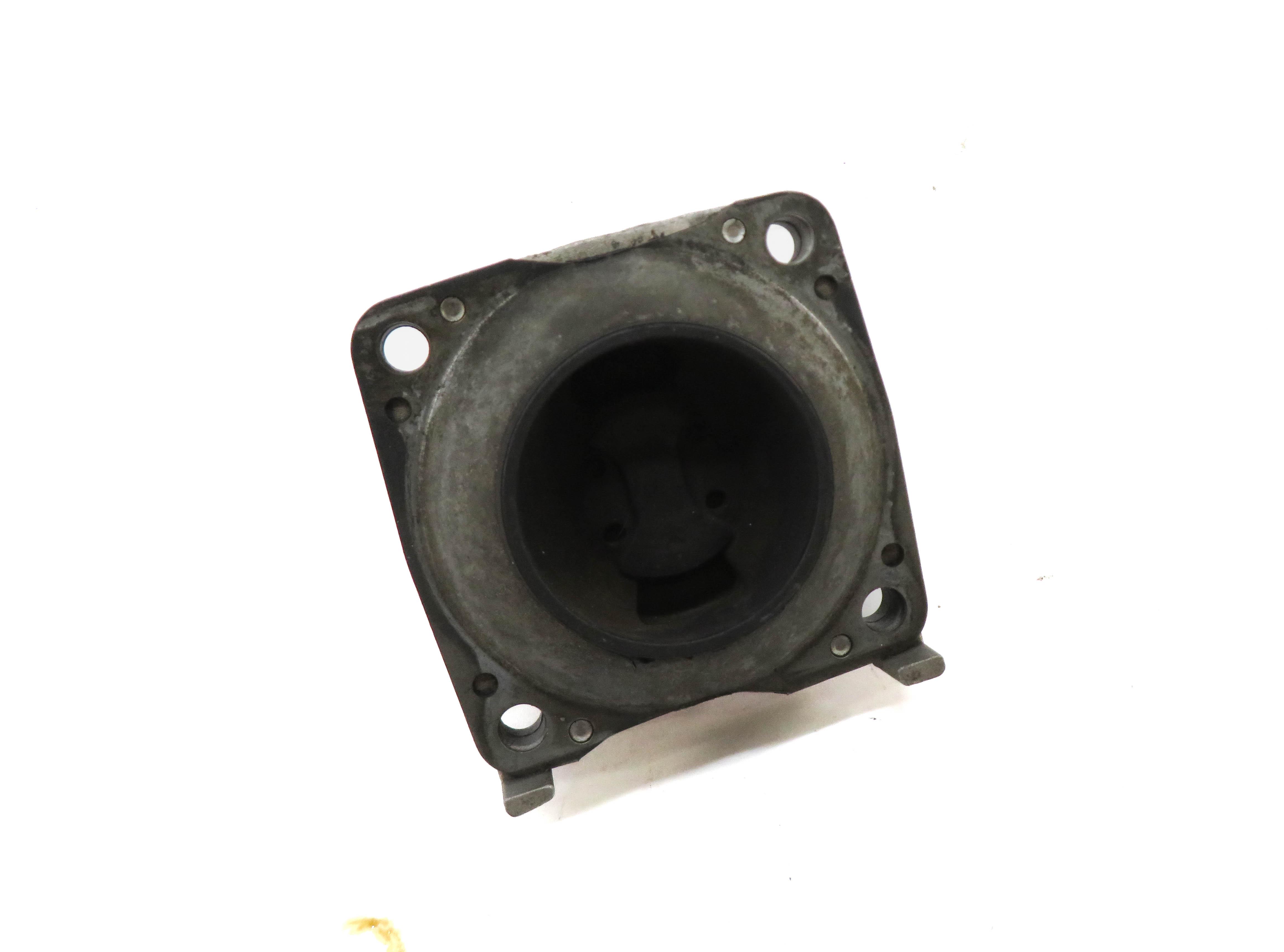 2015 MERCEDES ML350 (W166) 3.5L M276 ENGINE TRANSMISSION MOUNT BRACKET — exact item pictured