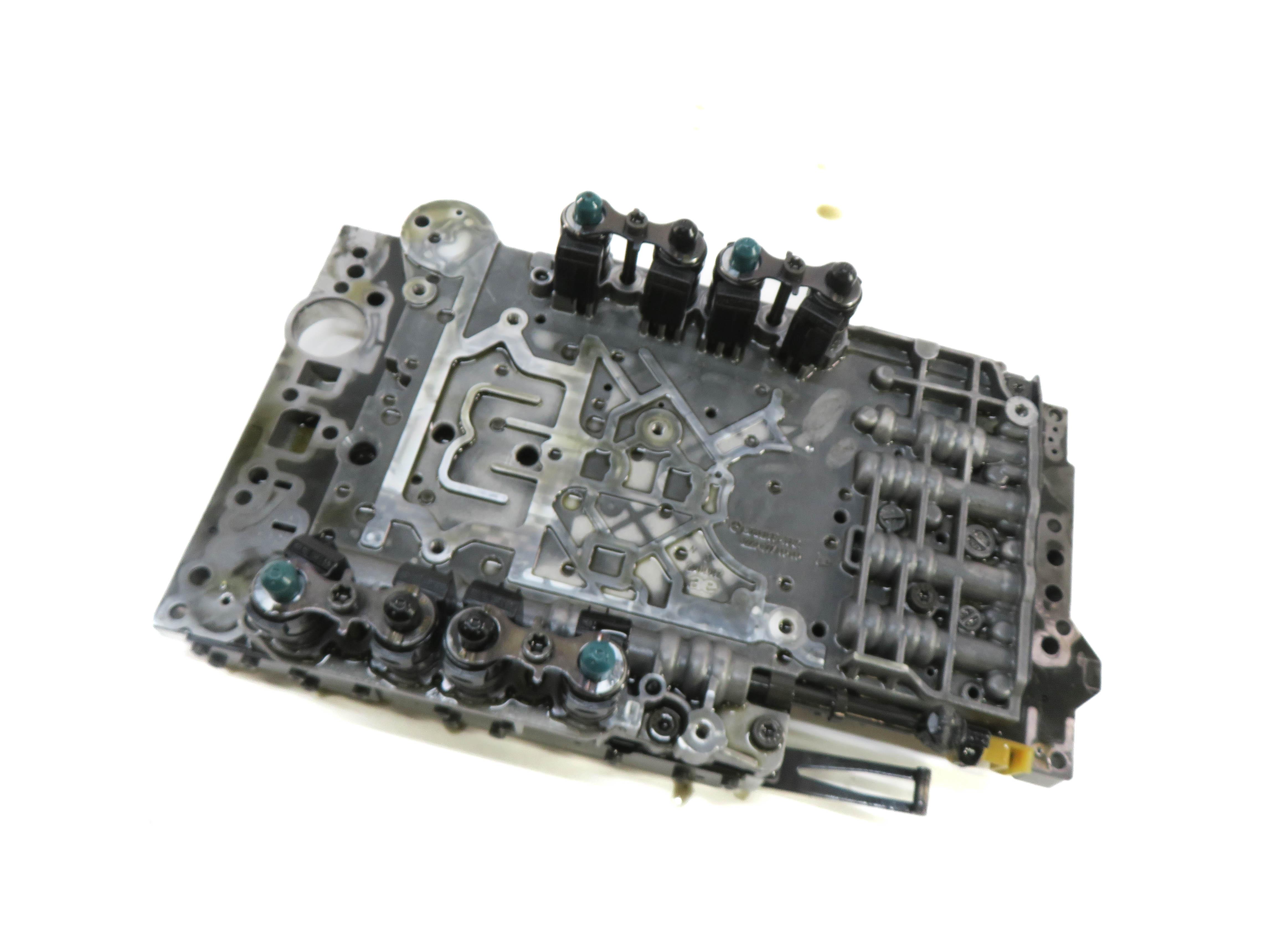 15-18 MERCEDES E350 GLE350 ML350 SLK350 (W166 R172 W212) TRANSMISSION VALVE BODY — exact item pictured