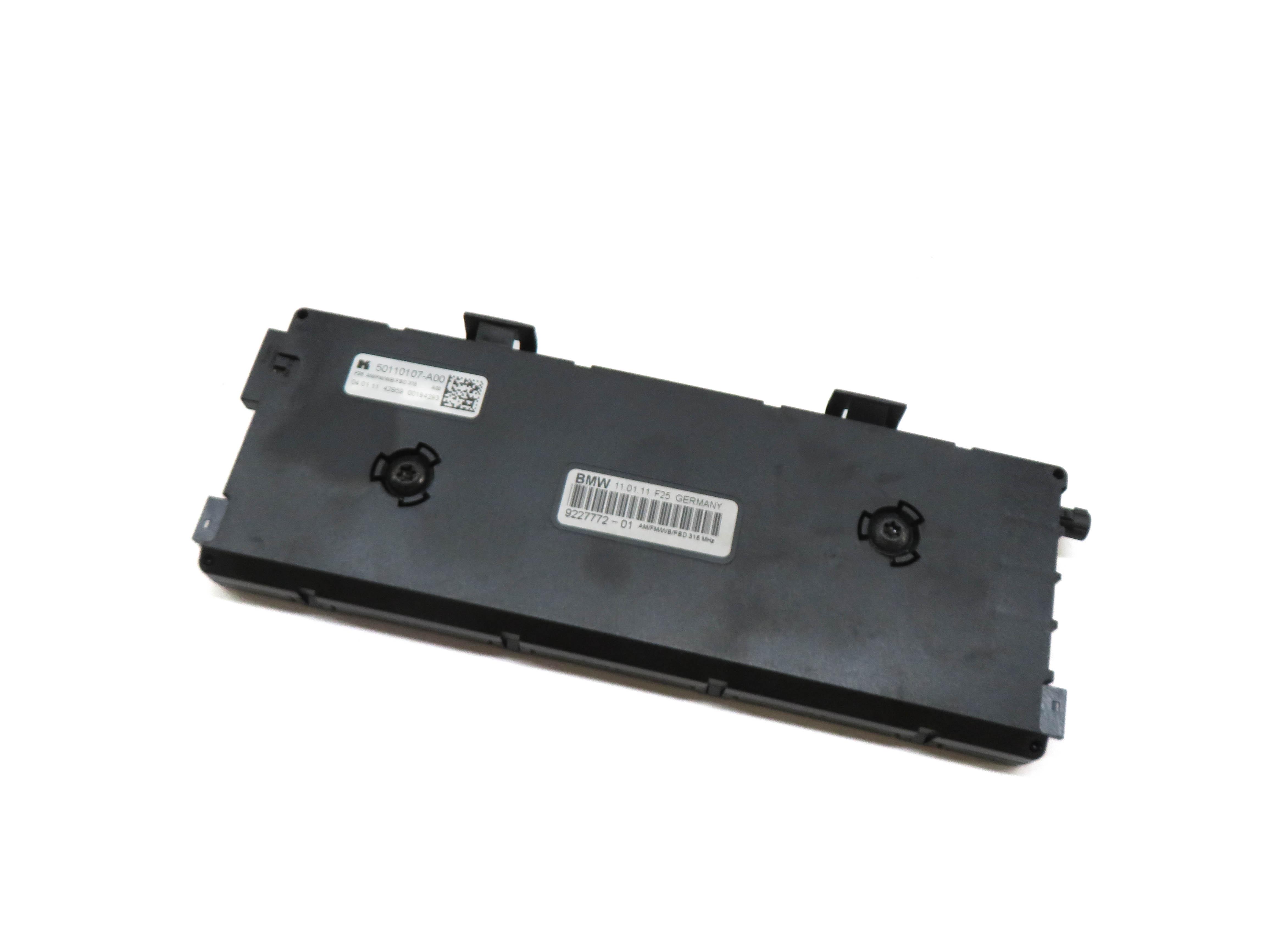 2011 BMW X3 (F25) RADIO STEREO ANTENNA DIVERSITY AMP AMPLIFIER MODULE — exact item pictured