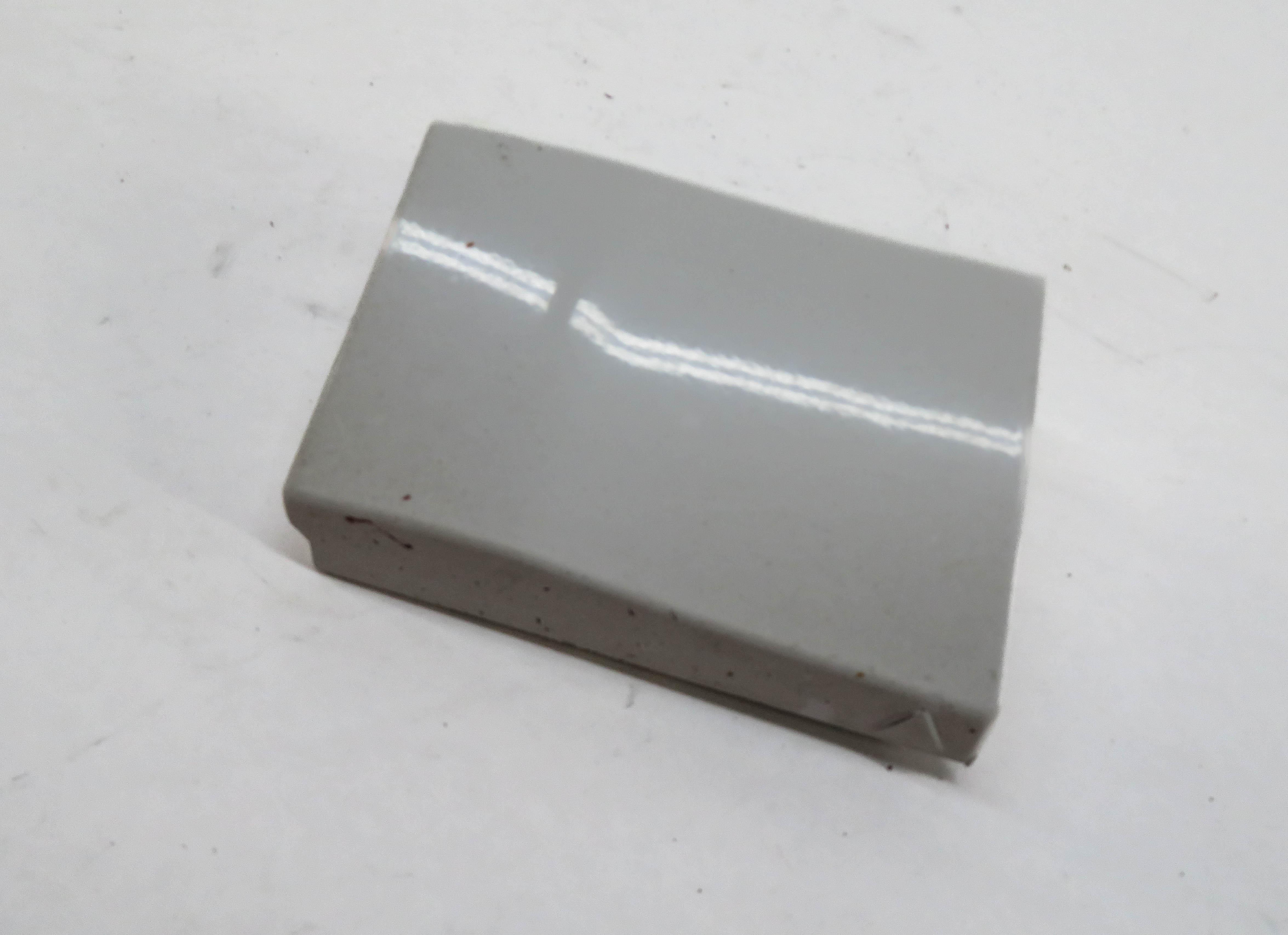 2009 AUDI Q5 (B8 8R) LEFT FRONT DRIVER FENDER MOULDING TRIM (IBIS WHITE T9) — exact item pictured