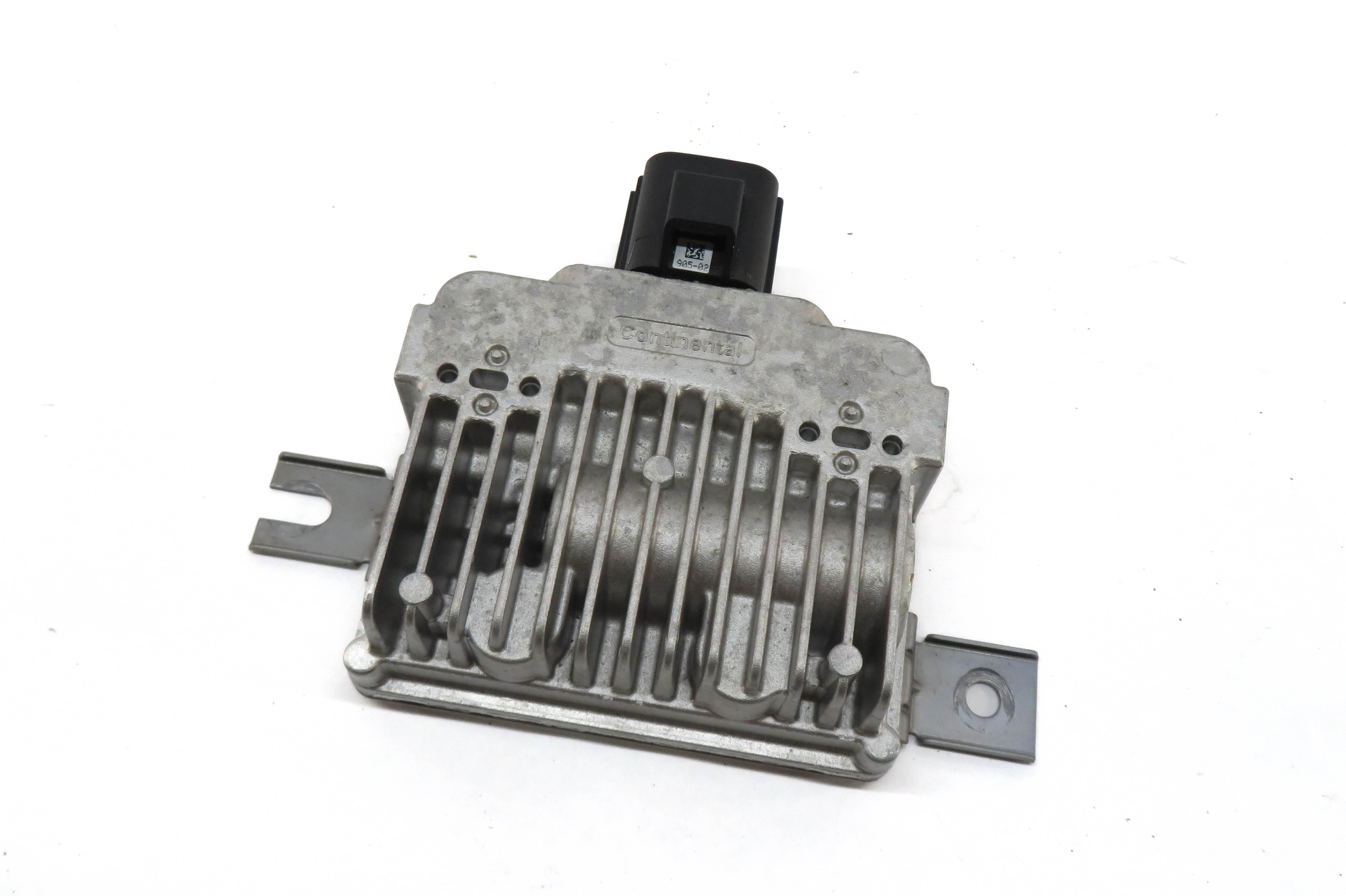 2010-2015 LR2 LR4 EVOQUE RANGE ROVER SPORT (L320 L538) FUEL PUMP CONTROL MODULE — exact item pictured