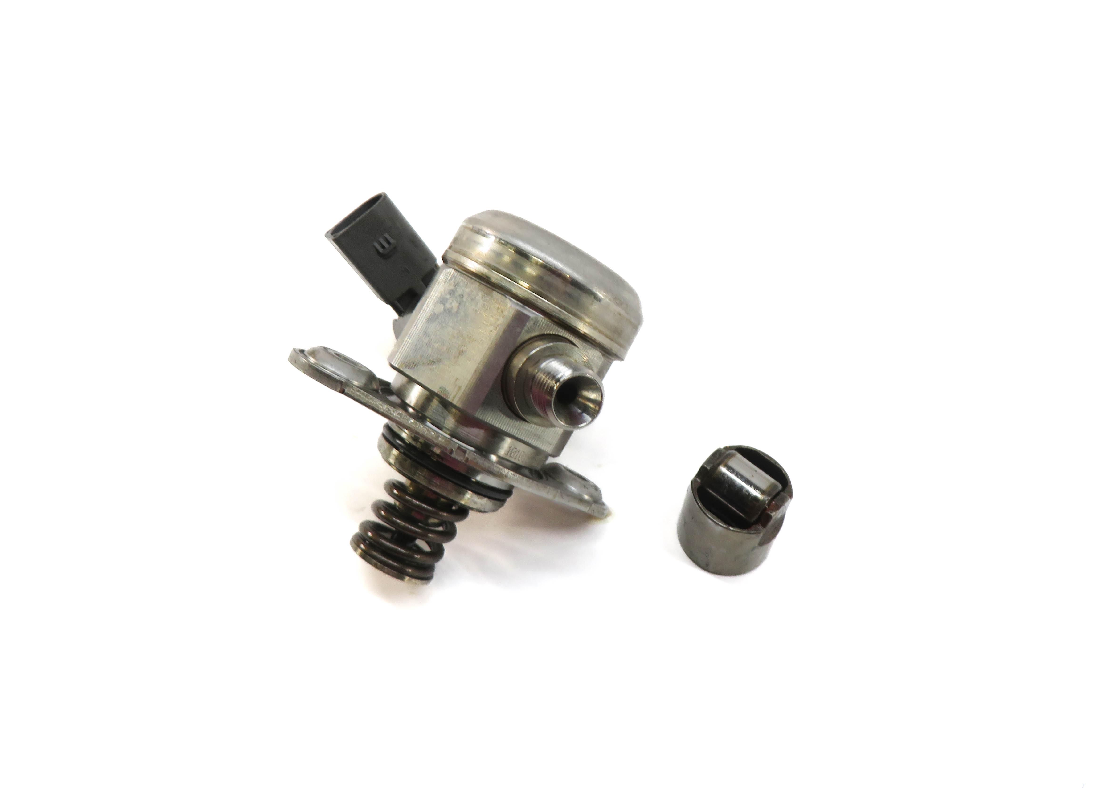 08-14 BMW 550i 650i 750i X5 X6 (F01 F10 E70 E71 E72) 4.4L - MECHANICAL FUEL PUMP — exact item pictured