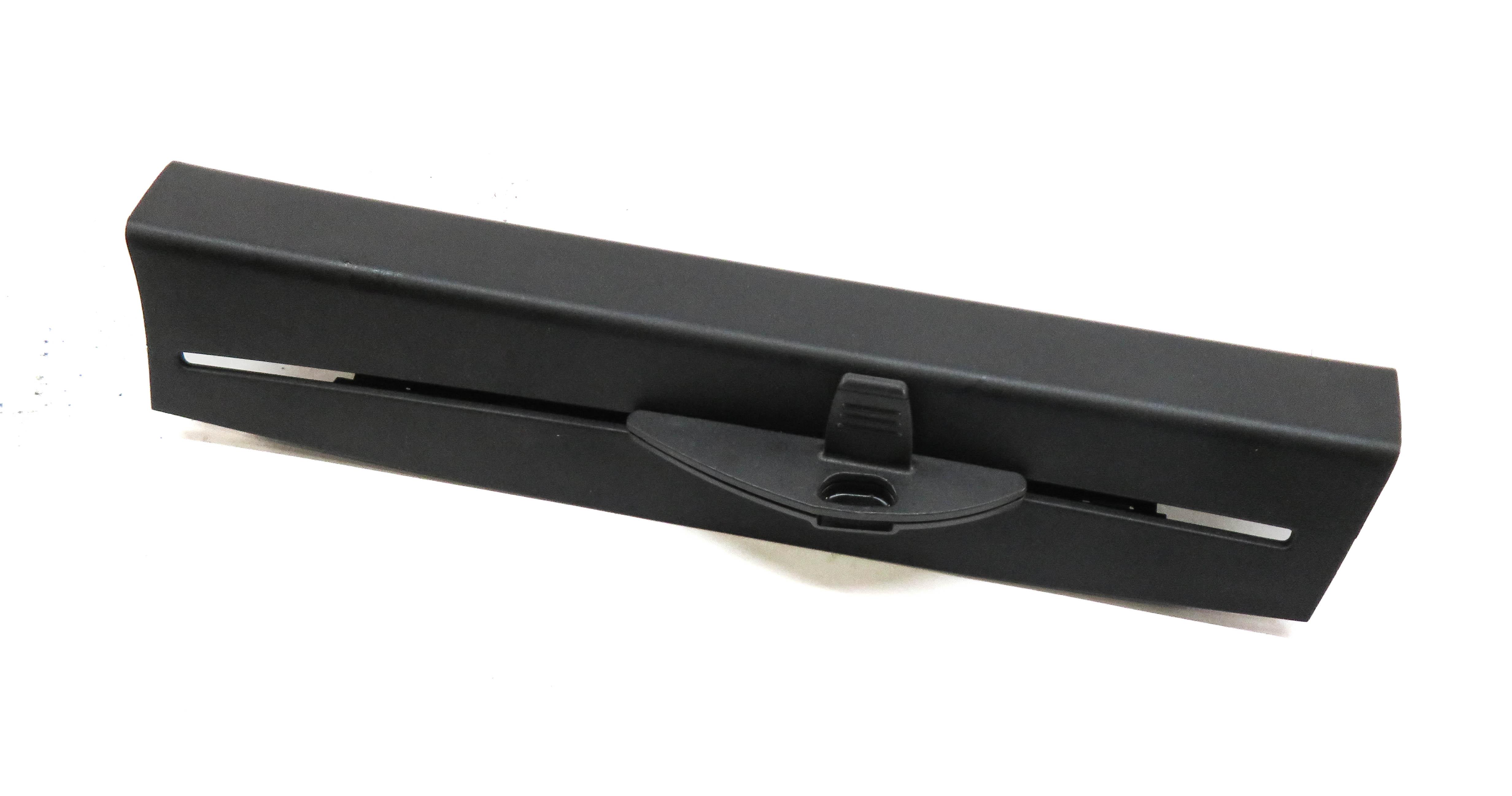 11-16 BMW 528i 535i 550i M5 ///M (F10) RIGHT REAR DOOR VENT WINDOW PRIVACY SHADE — exact item pictured