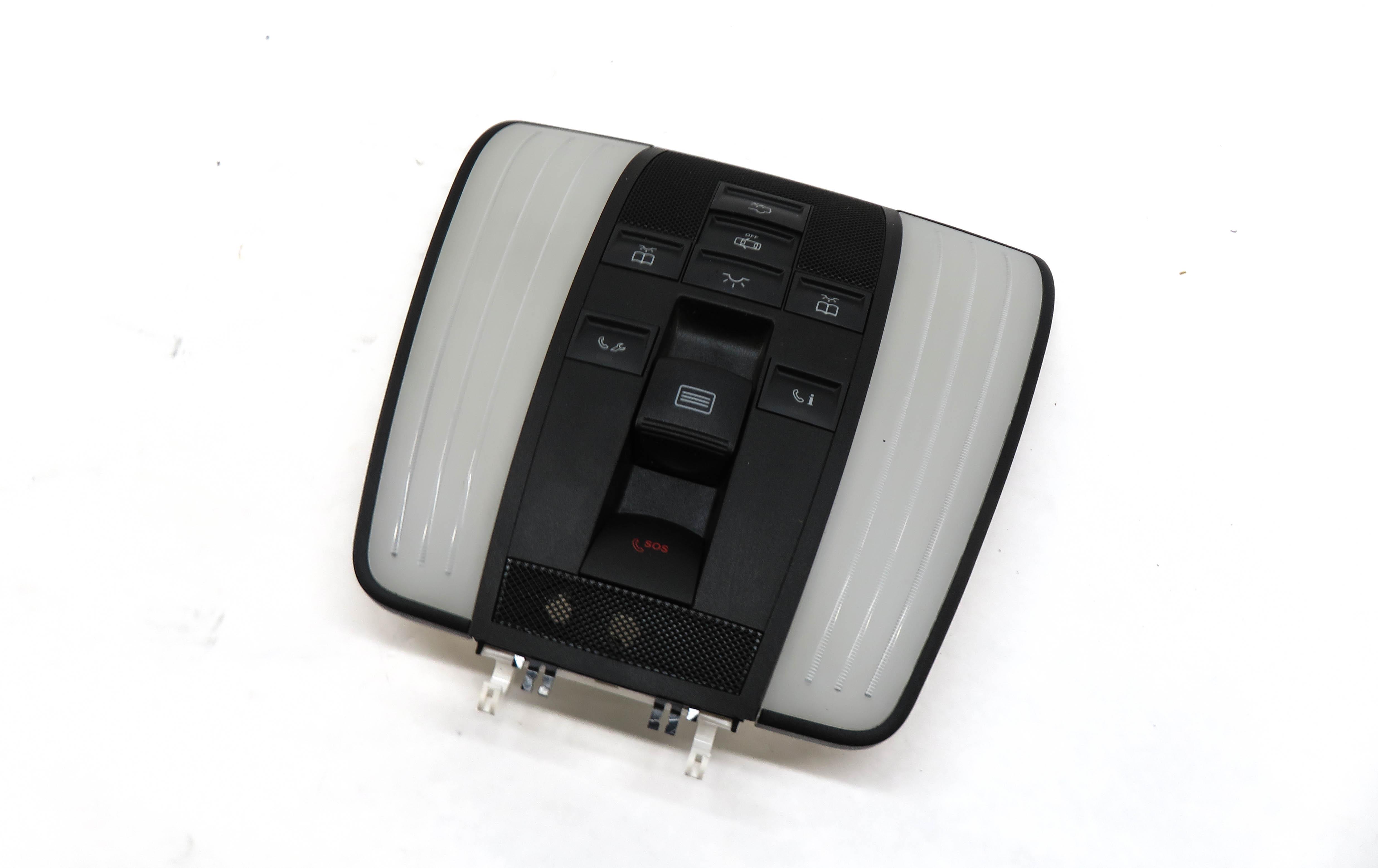 2017 MERCEDES CLS63 AMG (W218) FRONT DOMELIGHT DOME LIGHT LAMP (BLACK) — exact item pictured