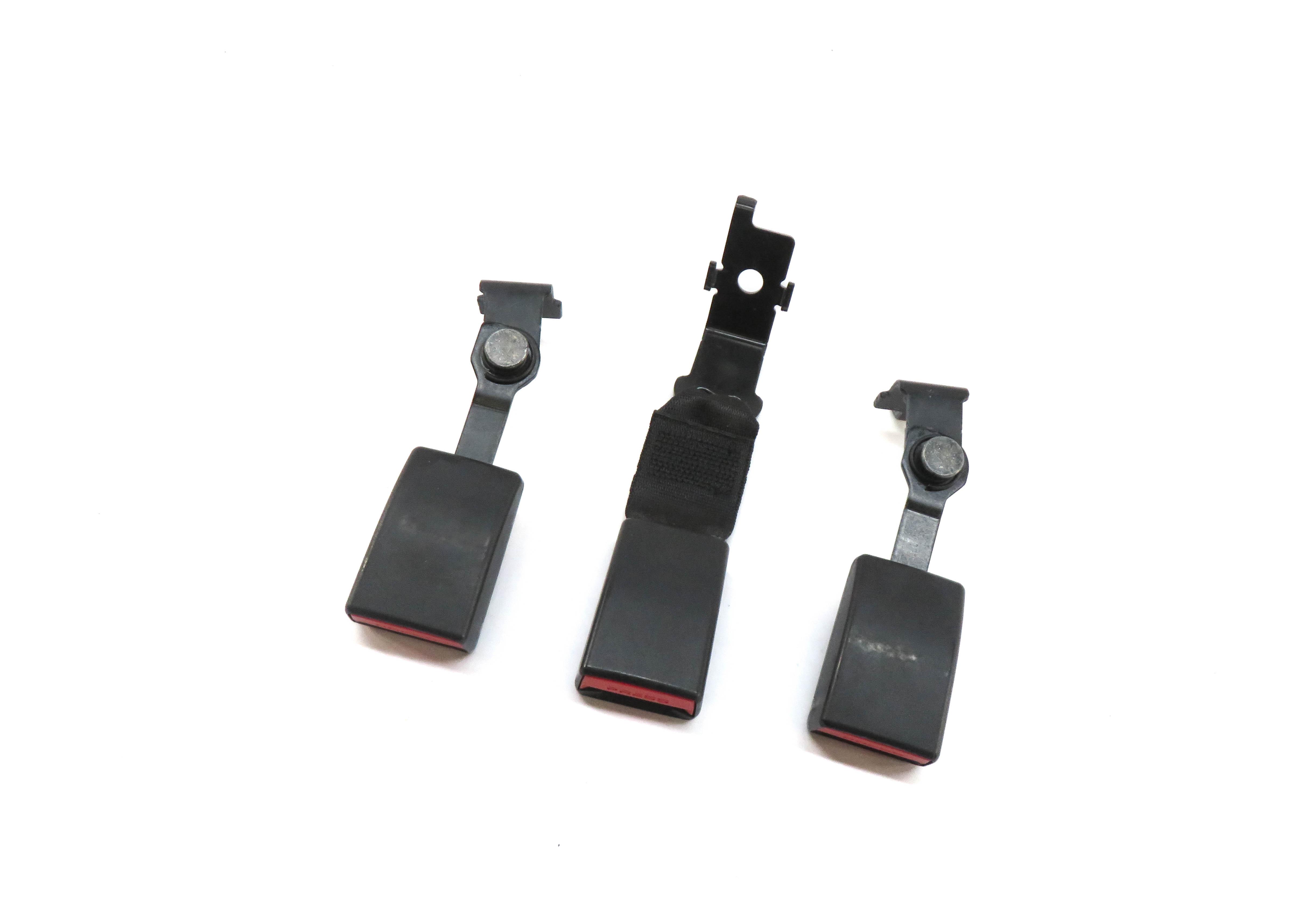 2014 BMW X5 (F15) REAR SEAT SEATBELT BUCKLE RECEIVER SET-3 (BLACK) — exact item pictured