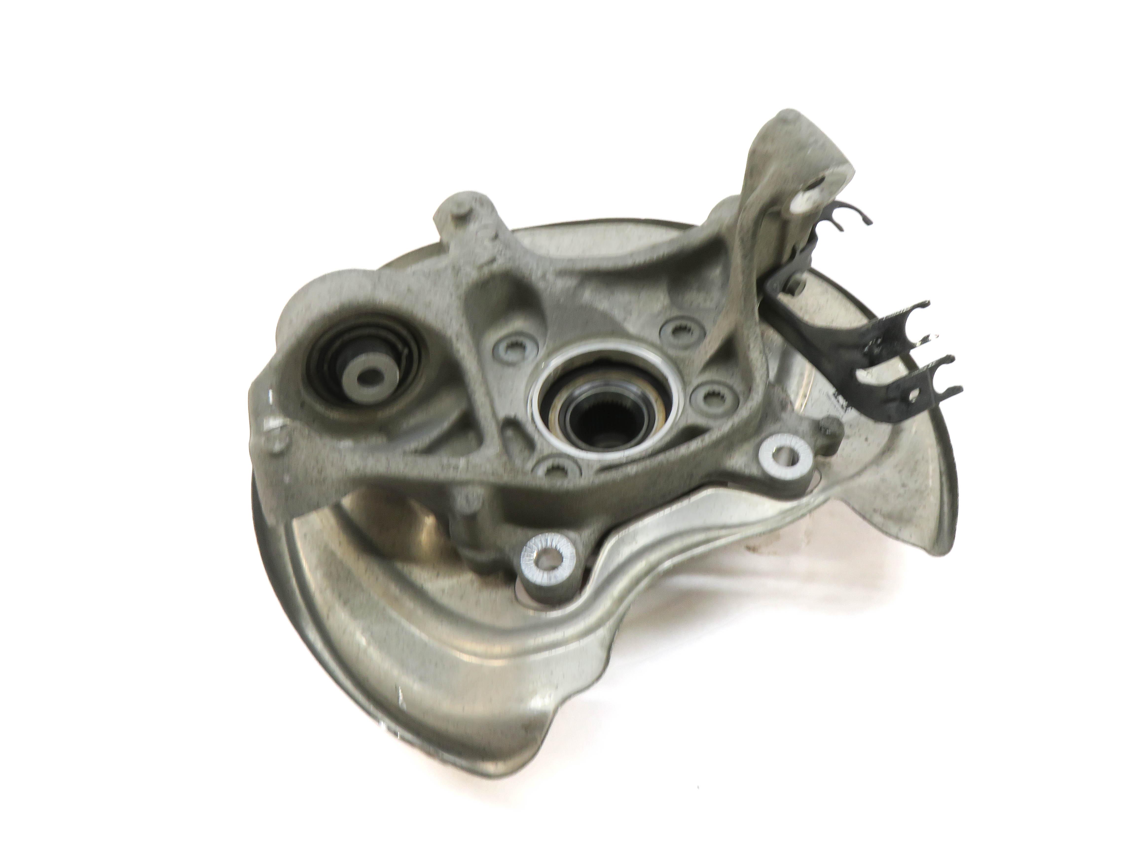 2017-2019 AUDI A4 A5 ALLROAD S5 (B9 8W 8W6) LEFT DRIVER REAR SPINDLE KNUCKLE HUB — exact item pictured