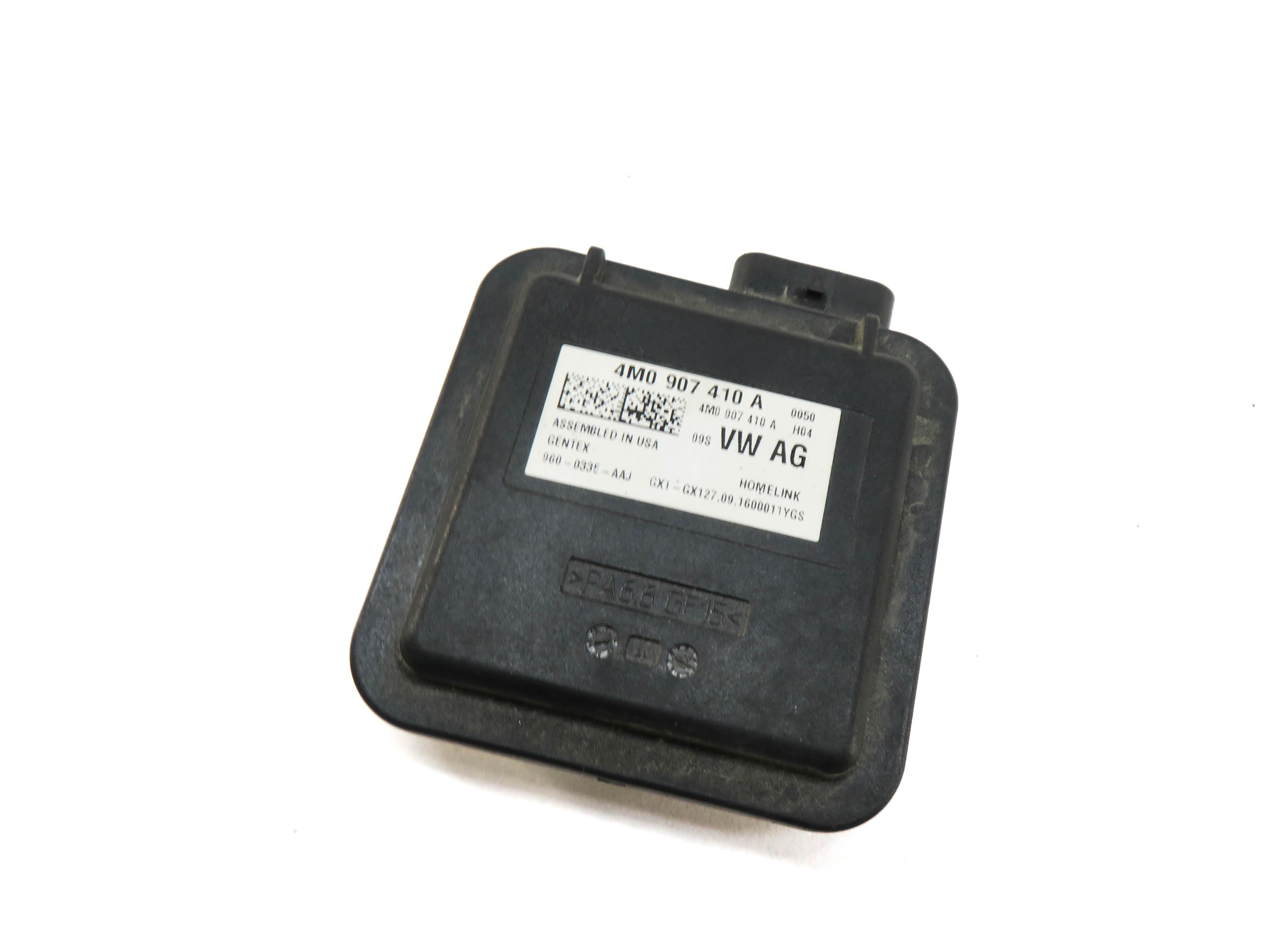 2017 AUDI A4 (B9 8W) HOMELINK GARAGE DOOR GATE OPENER CONTROL MODULE — exact item pictured