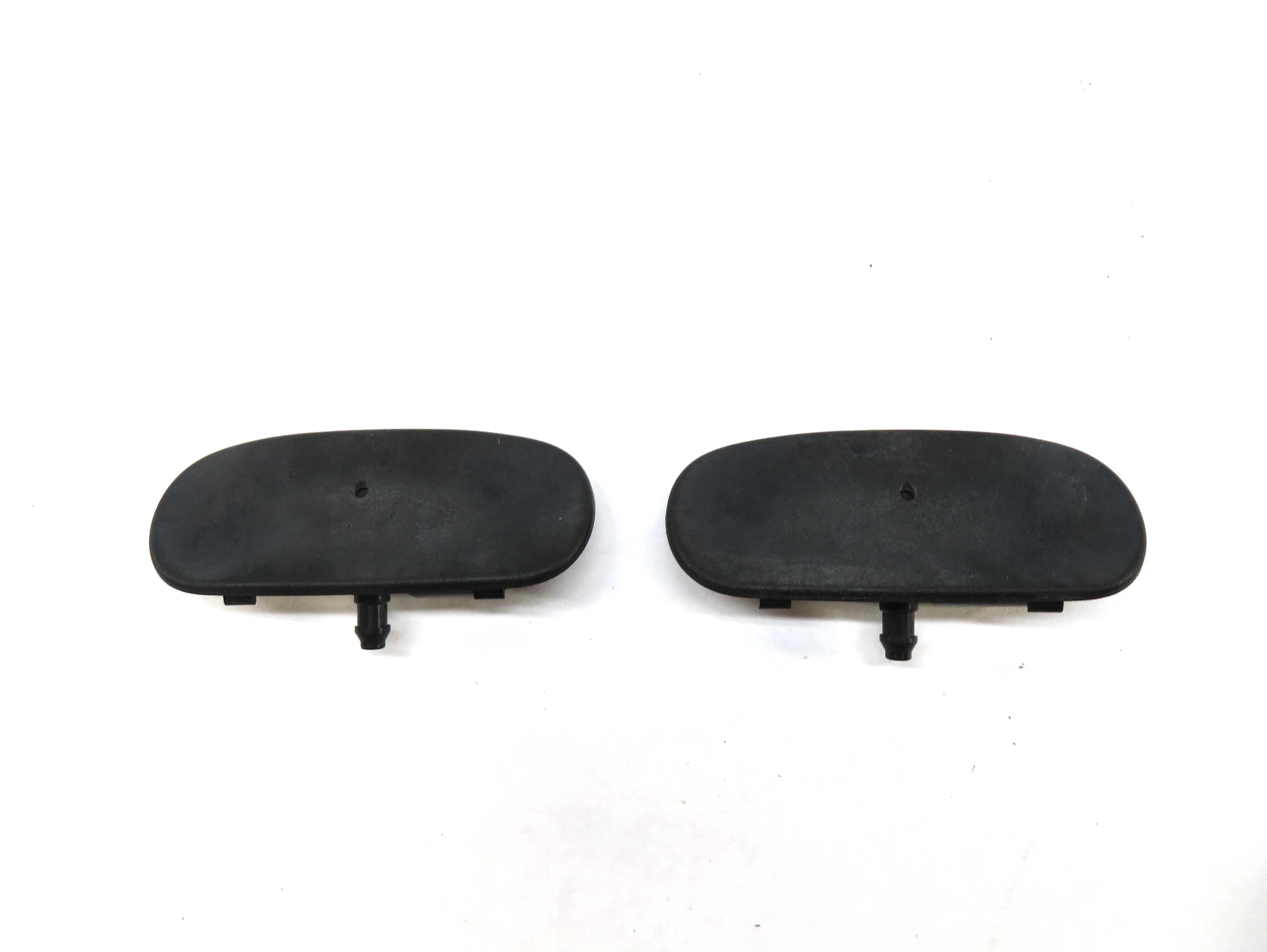 2017 AUDI A4 (B9 8W) FRONT LEFT & RIGHT WINDSHIELD WASHER SQUIRTER NOZZLE SET-2 — exact item pictured