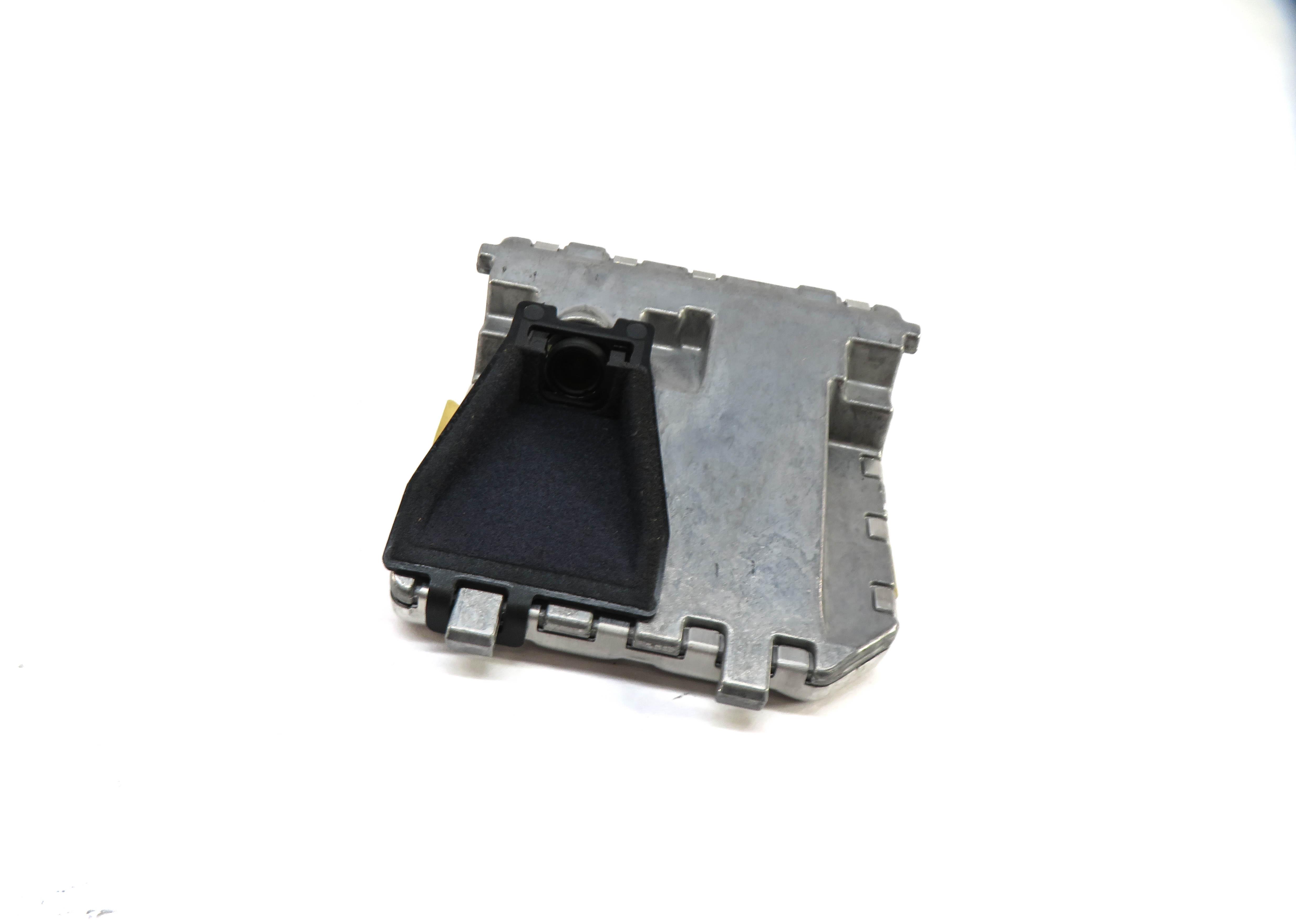 12-16 MERCEDES C CL E GL GLK ML S SL CLS (W204 W207 W212) LANE DEPARTURE CAMERA — exact item pictured
