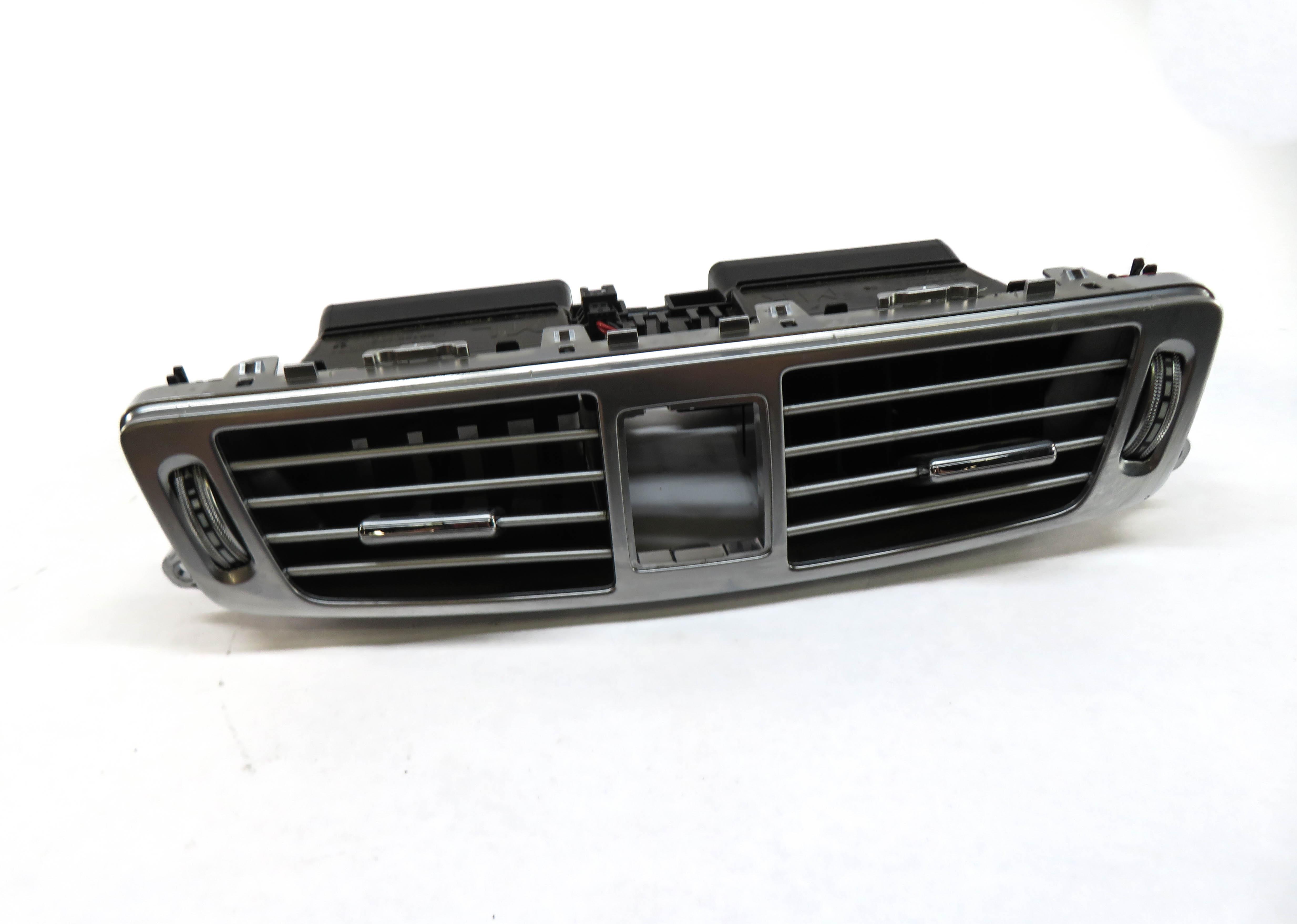 2013 MERCEDES CLS63 AMG (W218) FRONT CENTER DASH HEATER A/C AIR VENT — exact item pictured