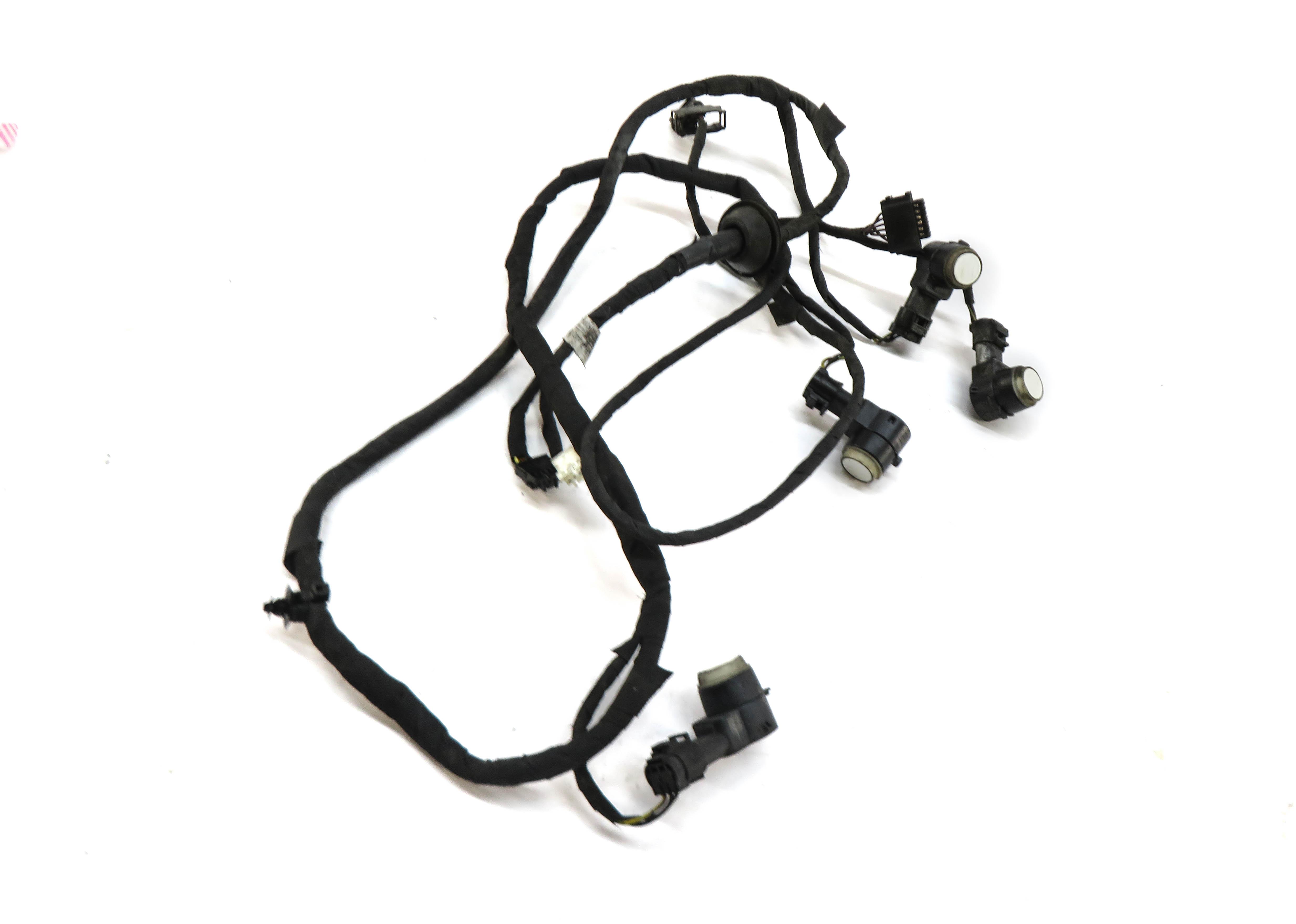 2013 MERCEDES CLS63 AMG (W218) REAR PDC PARK DISTANCE SENSOR SET (DIAMOND WHITE) — exact item pictured