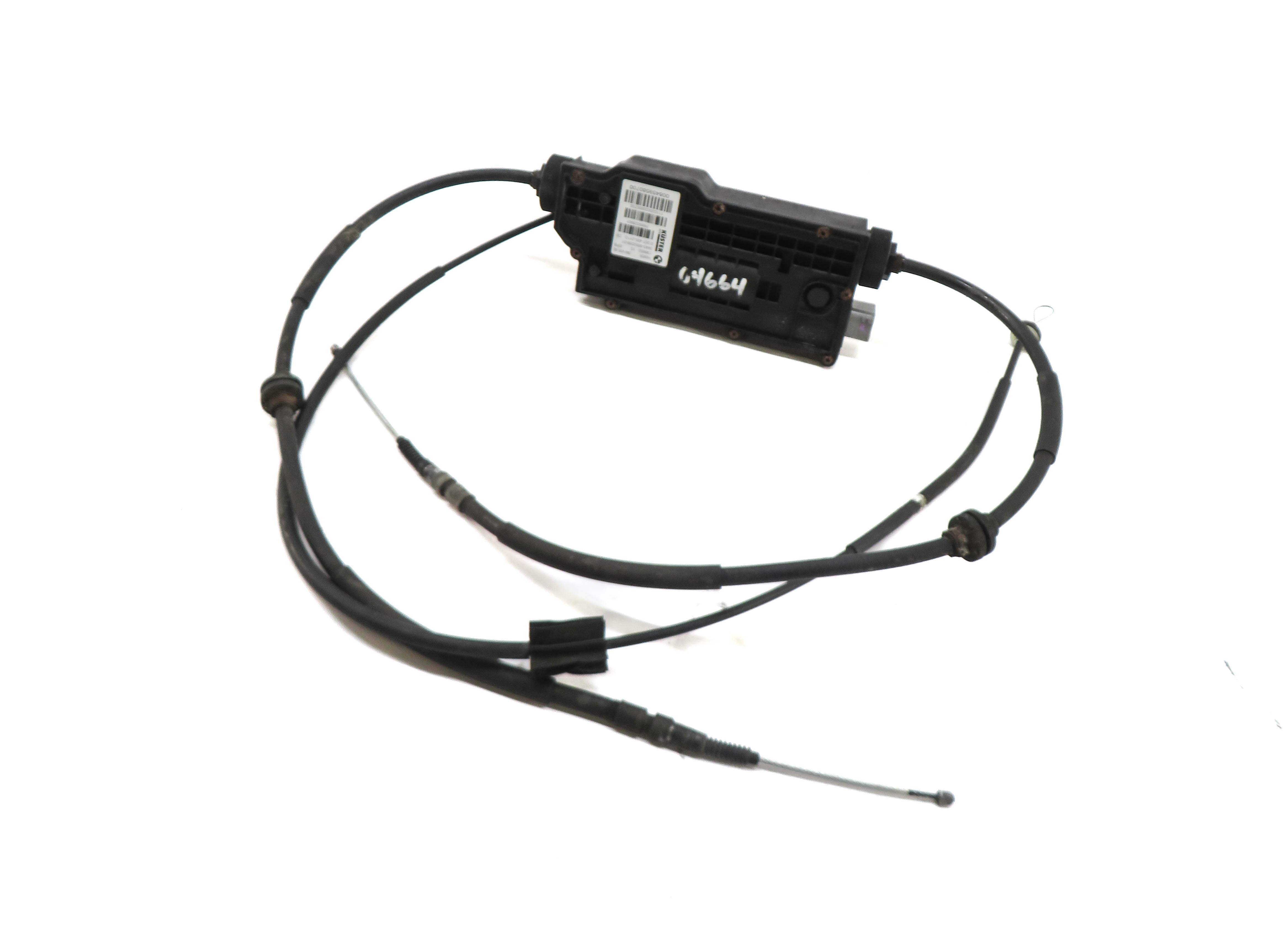 2013 BMW X5 (E70) REAR PARKING BRAKE ACTUATOR MOTOR w/ CABLES — exact item pictured