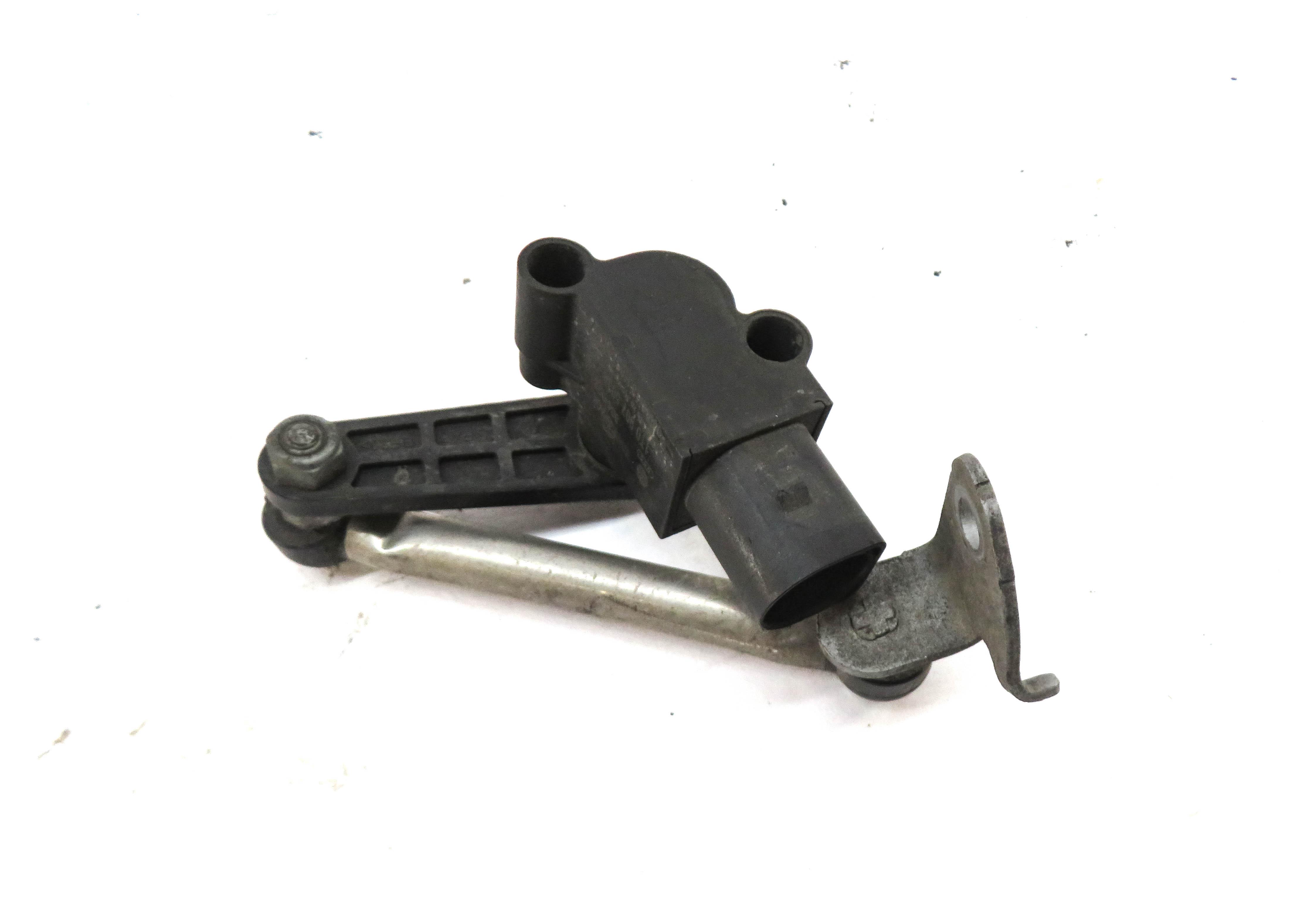 2014 AUDI S4 (B8 8K) LEFT DRIVER REAR SUSPENSION HEIGHT LEVEL SENSOR — exact item pictured