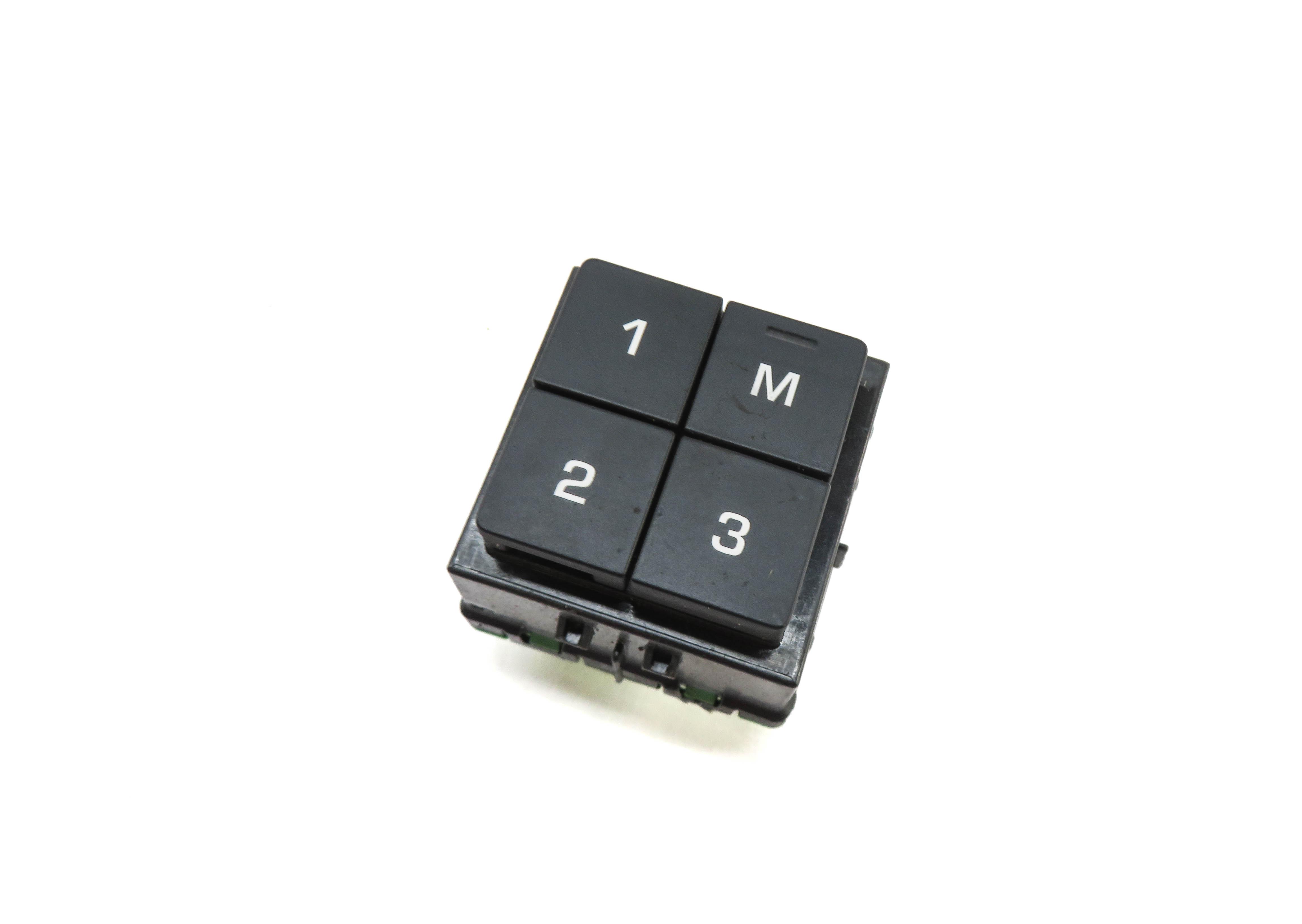 2015 LAND ROVER DISCOVERY SPORT (L550) RIGHT FRONT PASSENGER MEMORY SEAT SWITCH — exact item pictured