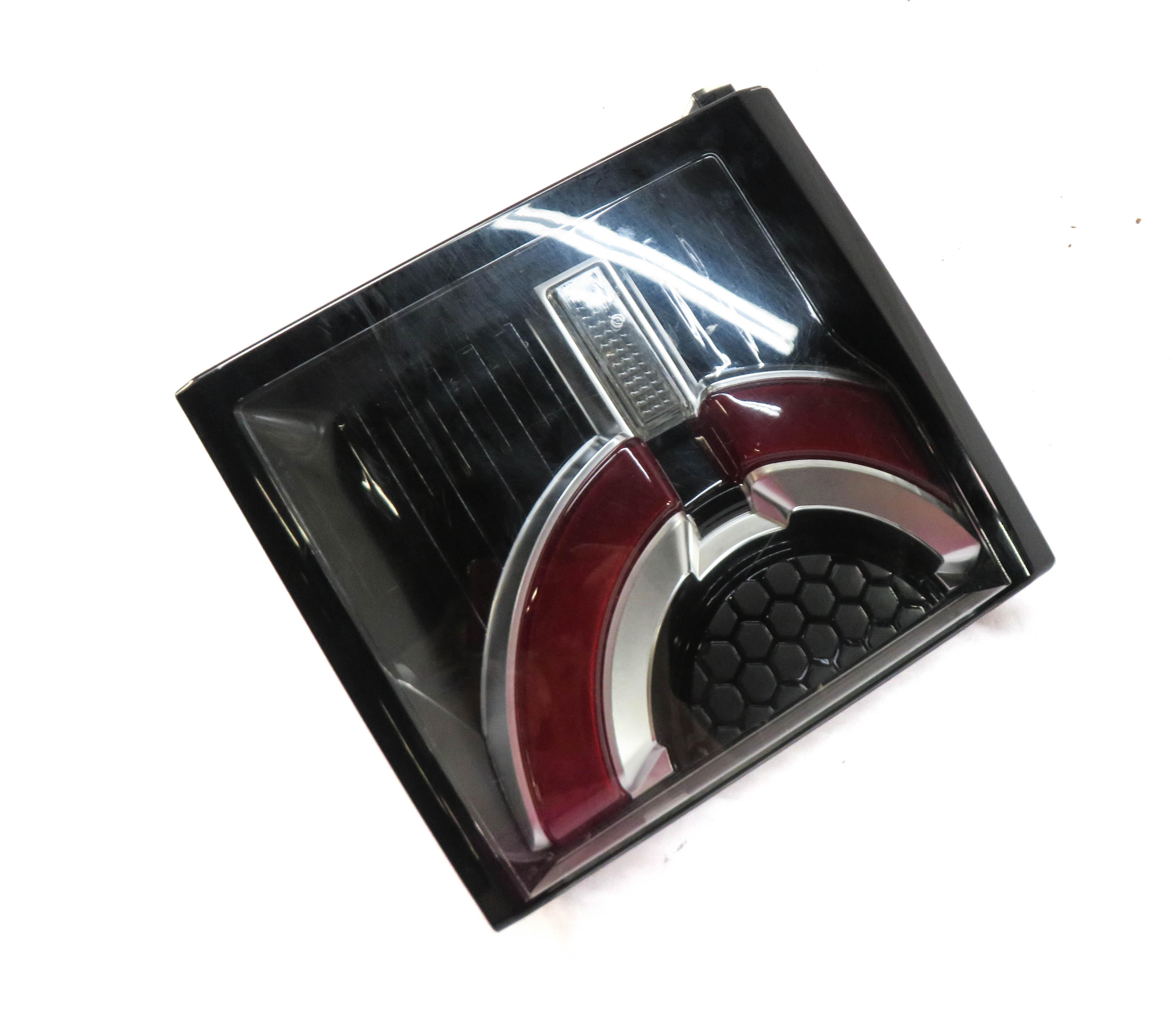 15-19 LAND ROVER DISCOVERY SPORT (L550) RIGHT REAR INNER TAILLIGHT LIGHT LAMP — exact item pictured