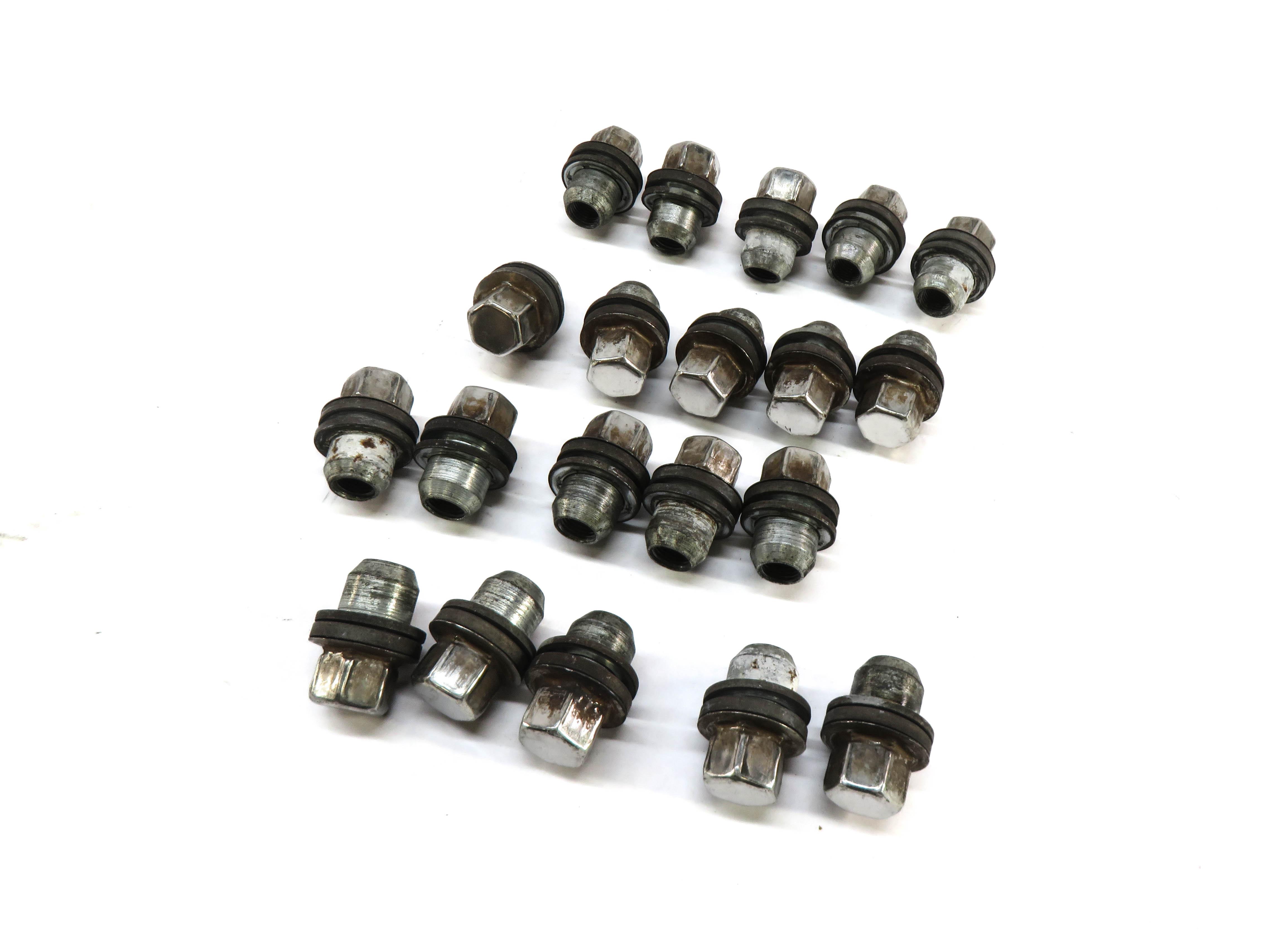 2005-2018 LR3 LR4 DISCOVERY RANGE ROVER SPORT WHEEL TIRE RIM LUG NUT SET (20) — exact item pictured