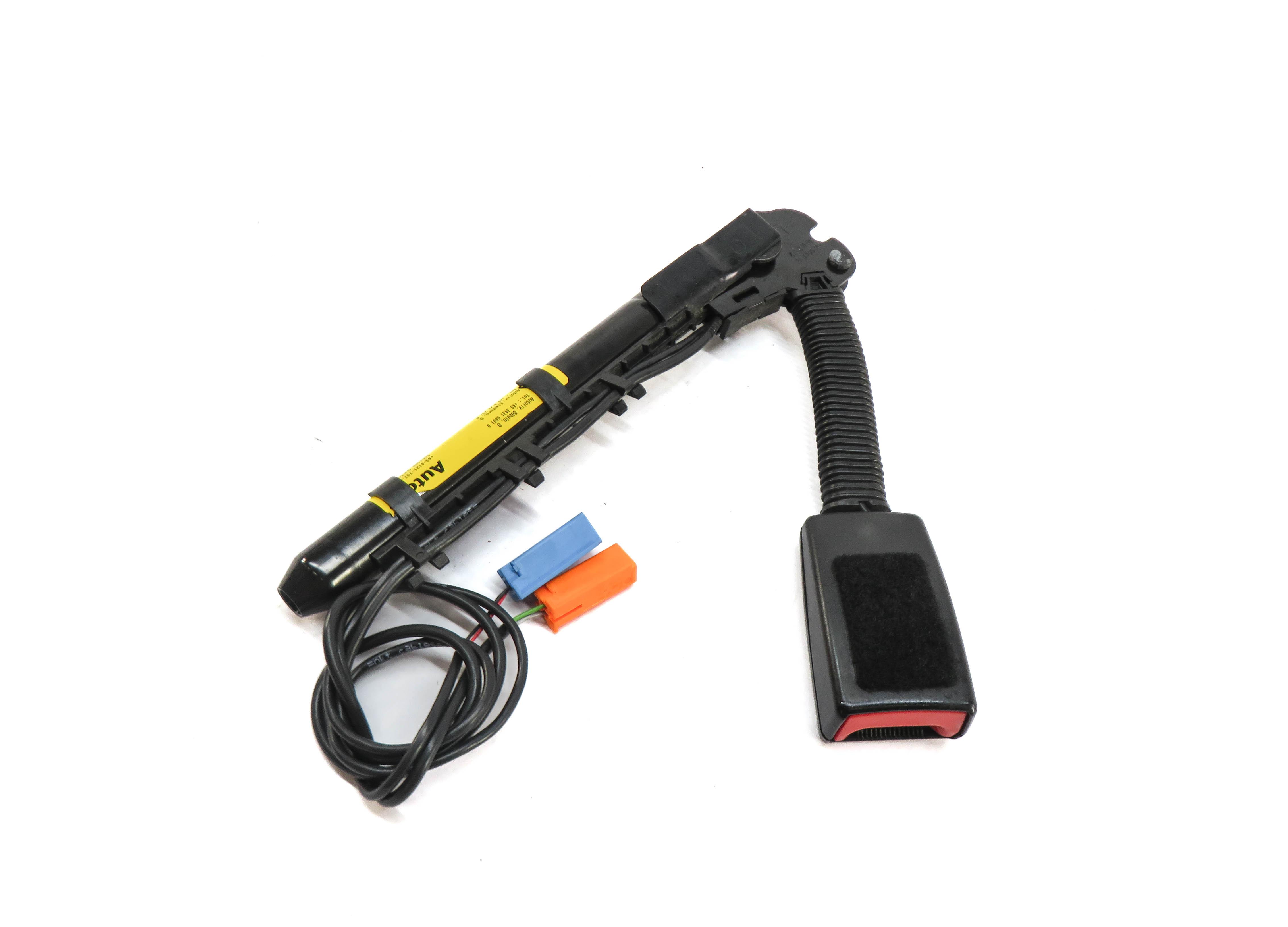 2008-2016 LR3 LR4 / RANGE ROVER SPORT (L320) LEFT FRONT DRIVER SEATBELT RECEIVER — exact item pictured
